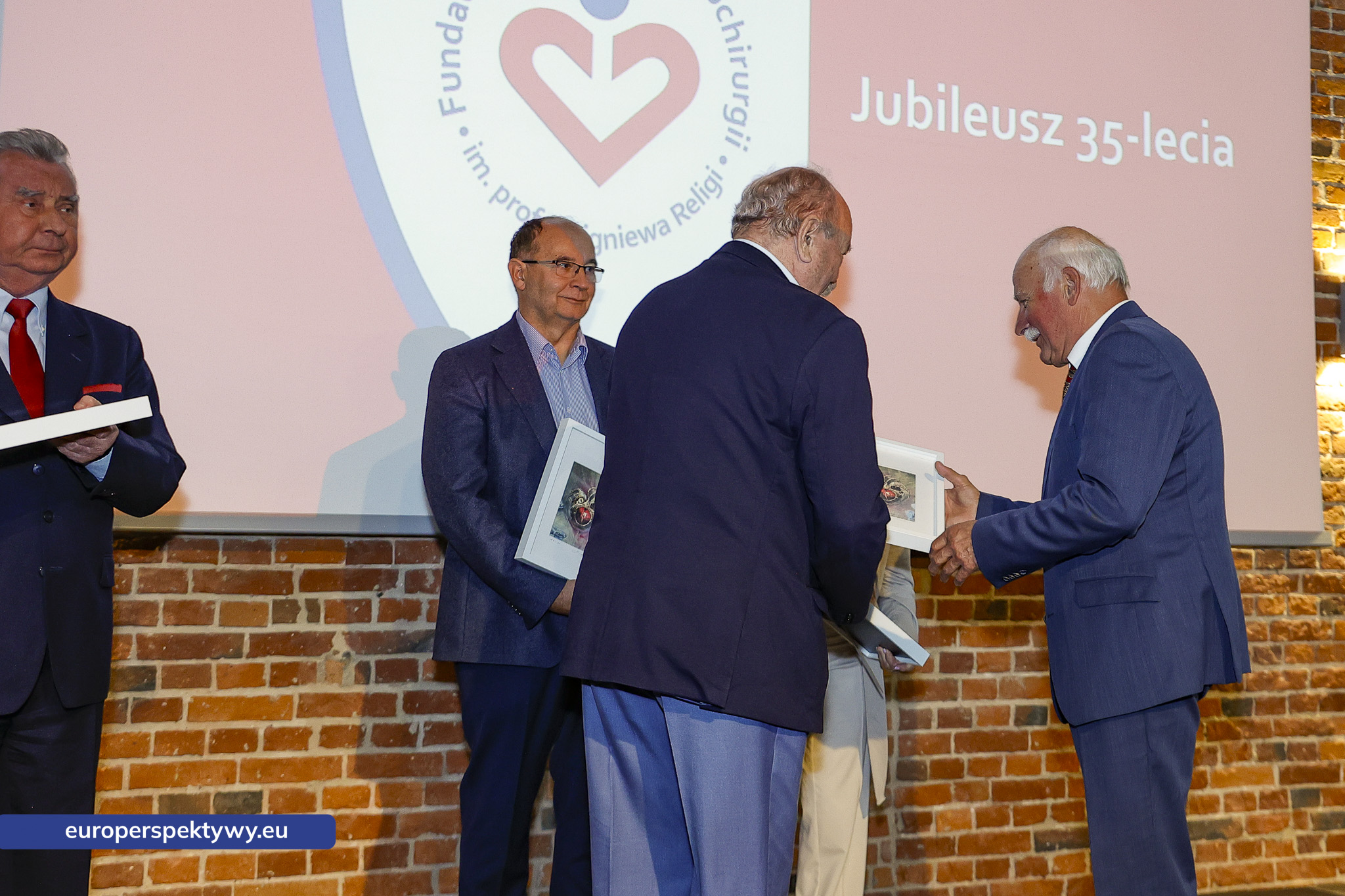 Europerspektywy 35-lecie FRK w Zabrzu. Fundacja Rozwoju Kardiochirurgii im. prof. Zbigniewa Religi świętowała jubileusz