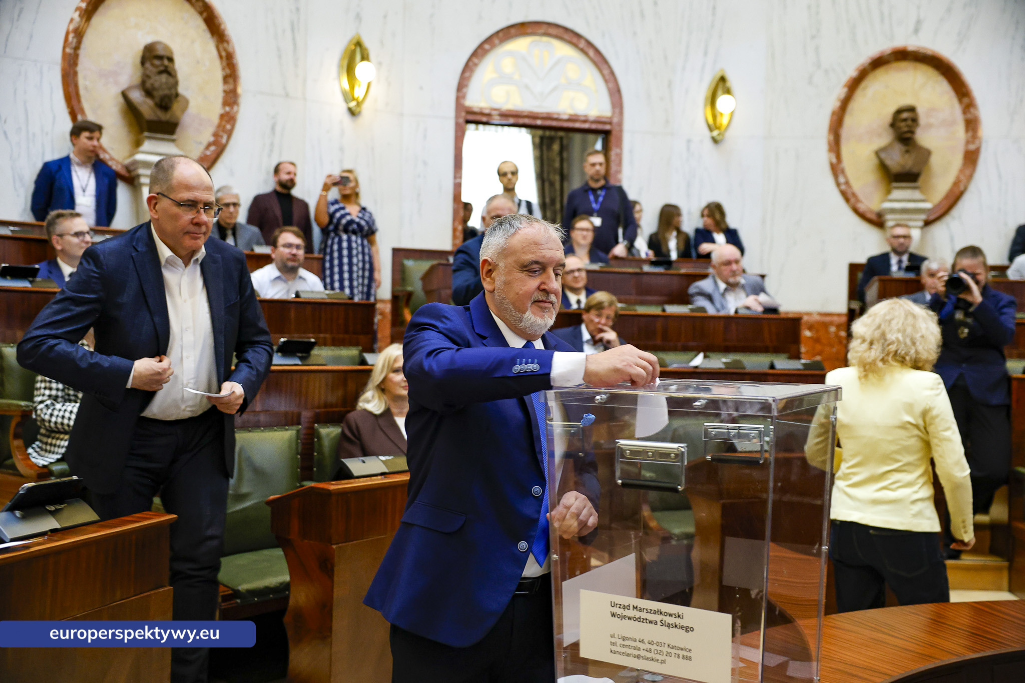 Europerspektywy Nadzwyczajna sesja Sejmiku Województwa Śląskiego. Waldemar Bojarun nowym członkiem zarządu województwa