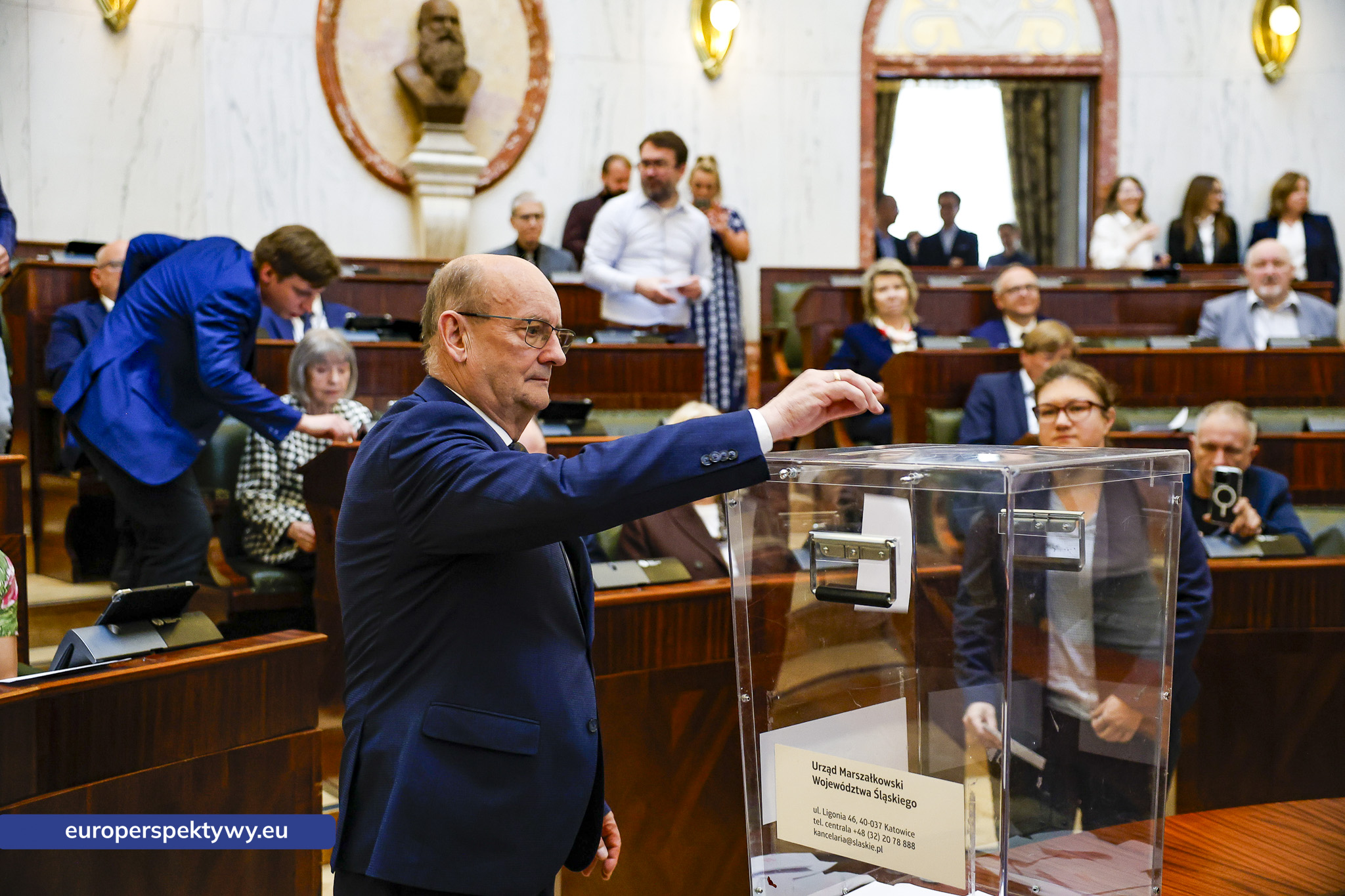 Europerspektywy Nadzwyczajna sesja Sejmiku Województwa Śląskiego. Waldemar Bojarun nowym członkiem zarządu województwa