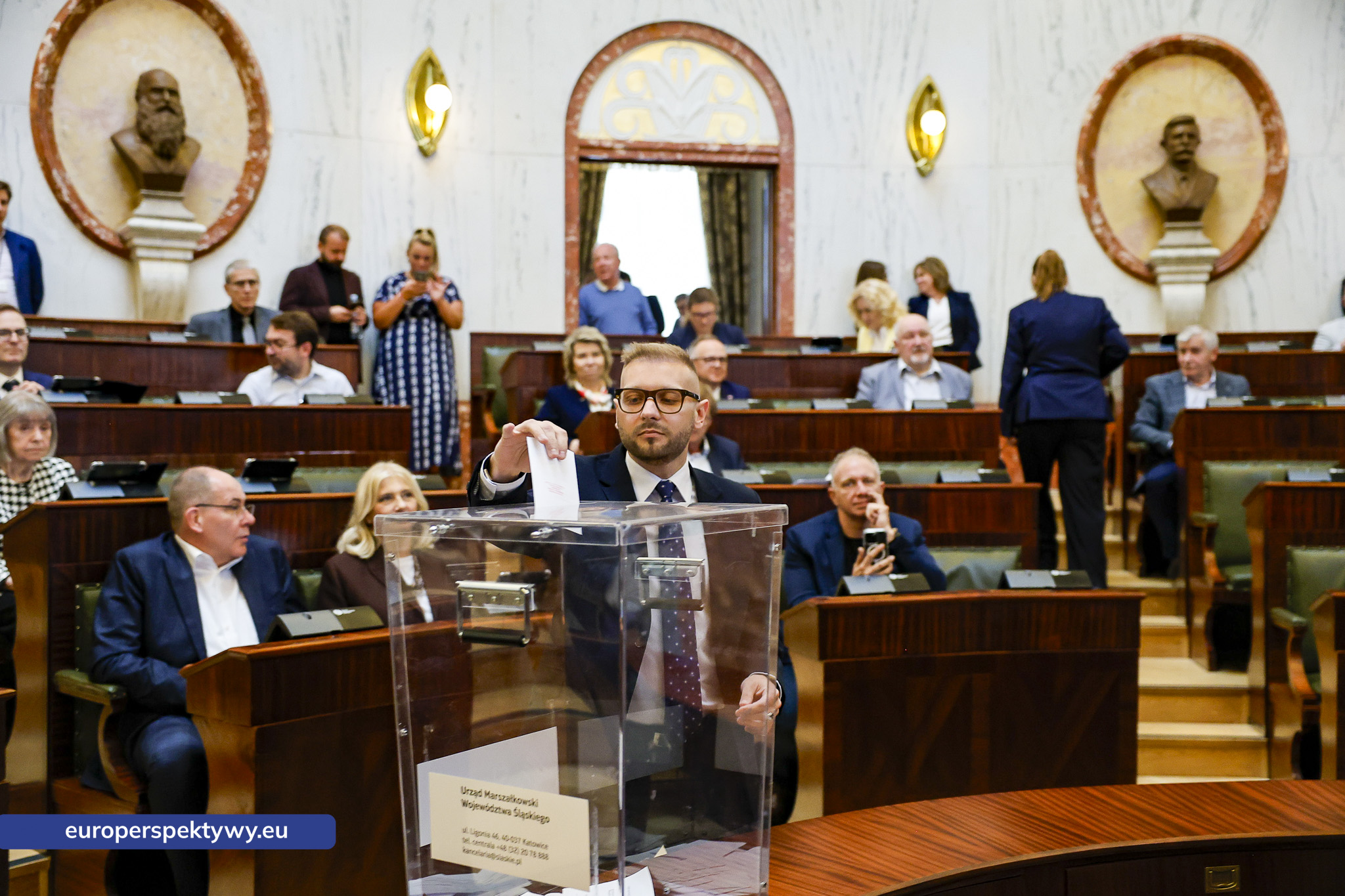 Europerspektywy Nadzwyczajna sesja Sejmiku Województwa Śląskiego. Waldemar Bojarun nowym członkiem zarządu województwa