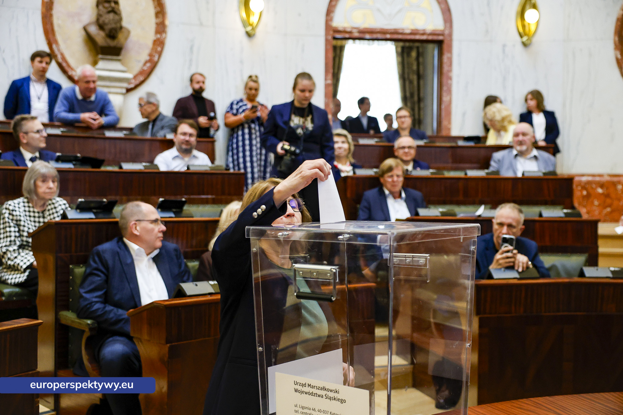 Europerspektywy Nadzwyczajna sesja Sejmiku Województwa Śląskiego. Waldemar Bojarun nowym członkiem zarządu województwa