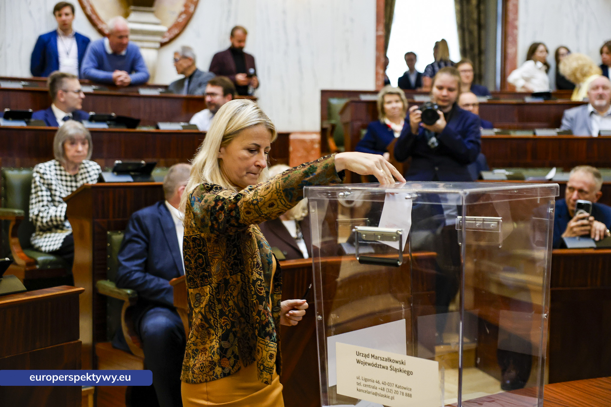 Europerspektywy Nadzwyczajna sesja Sejmiku Województwa Śląskiego. Waldemar Bojarun nowym członkiem zarządu województwa