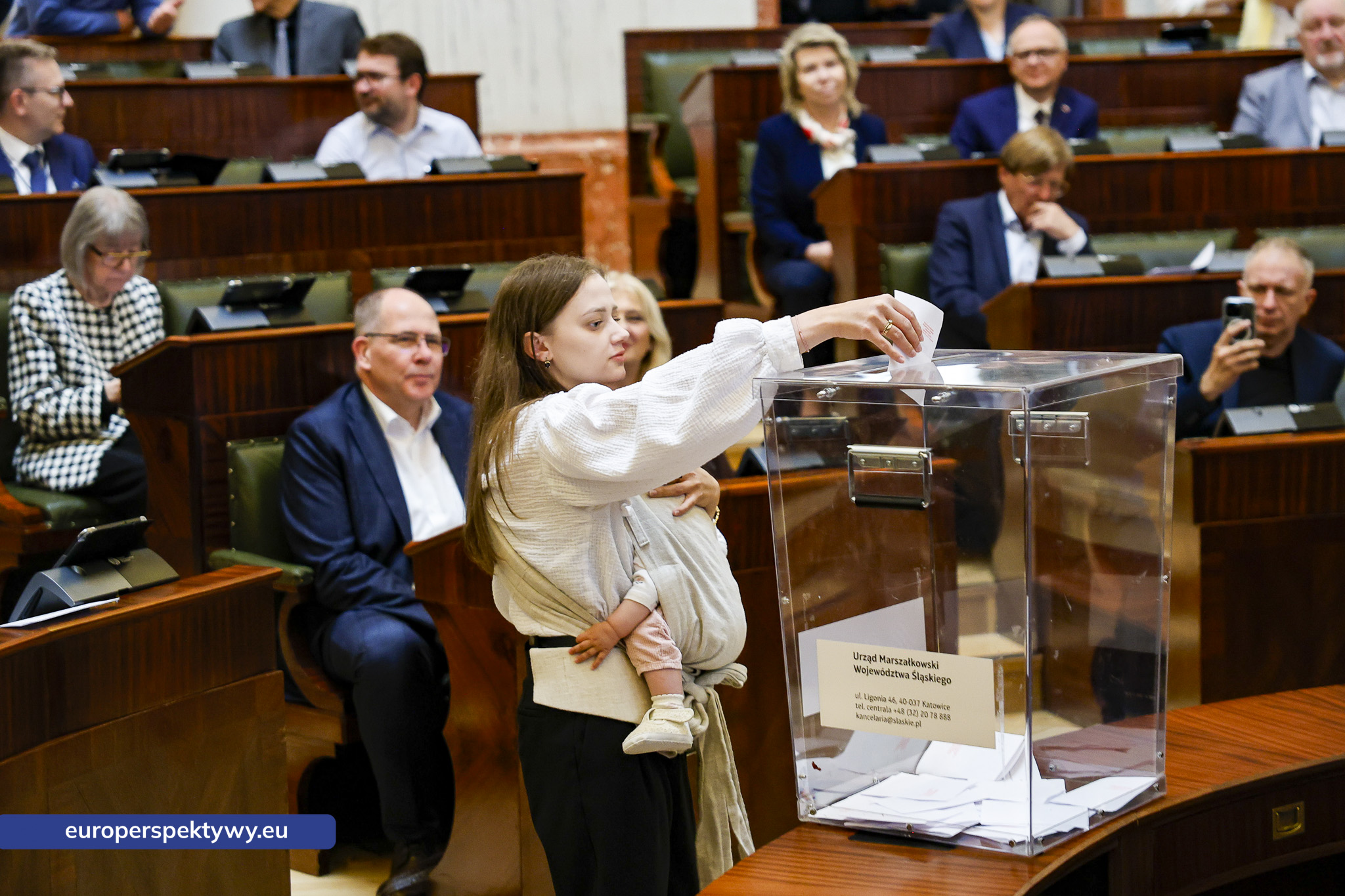 Europerspektywy Nadzwyczajna sesja Sejmiku Województwa Śląskiego. Waldemar Bojarun nowym członkiem zarządu województwa
