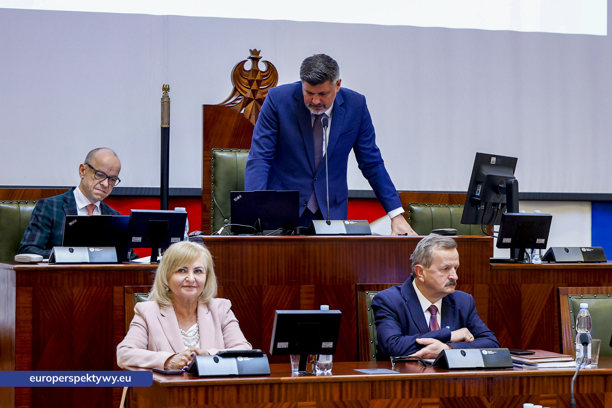 Europerspektywy Nadzwyczajna sesja Sejmiku Województwa Śląskiego. Waldemar Bojarun nowym członkiem zarządu województwa