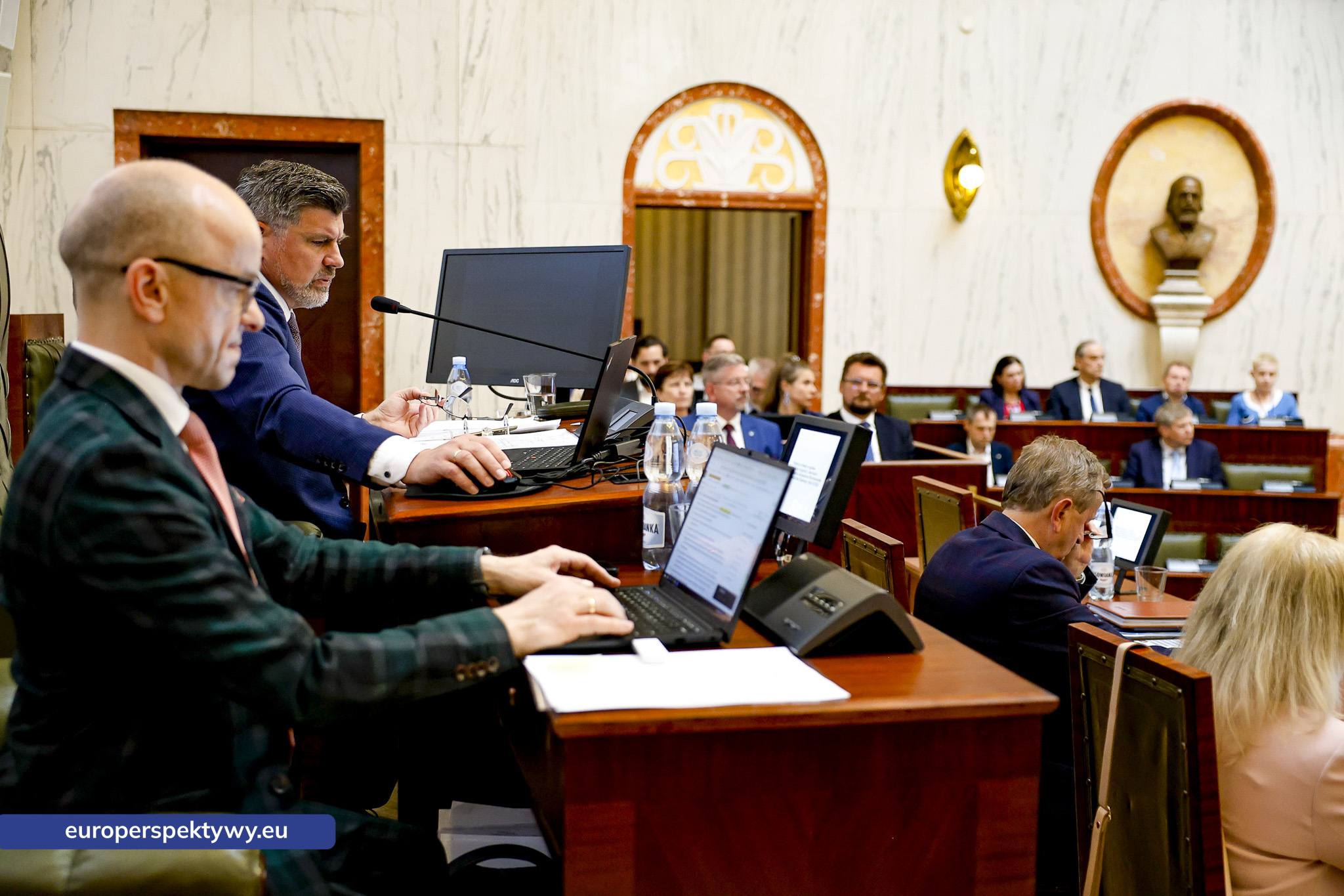 Europerspektywy Nadzwyczajna sesja Sejmiku Województwa Śląskiego. Waldemar Bojarun nowym członkiem zarządu województwa