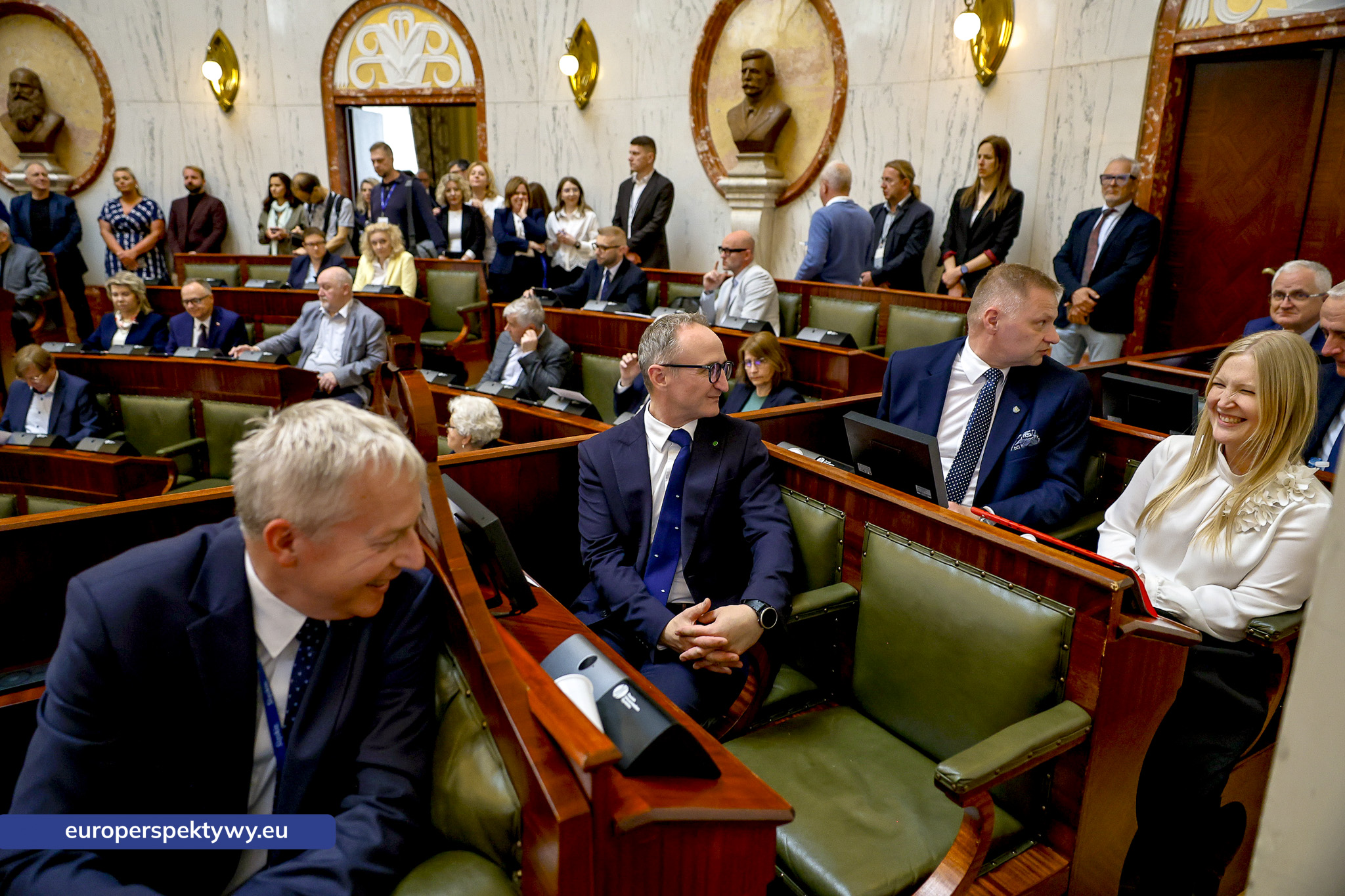 Europerspektywy Nadzwyczajna sesja Sejmiku Województwa Śląskiego. Waldemar Bojarun nowym członkiem zarządu województwa