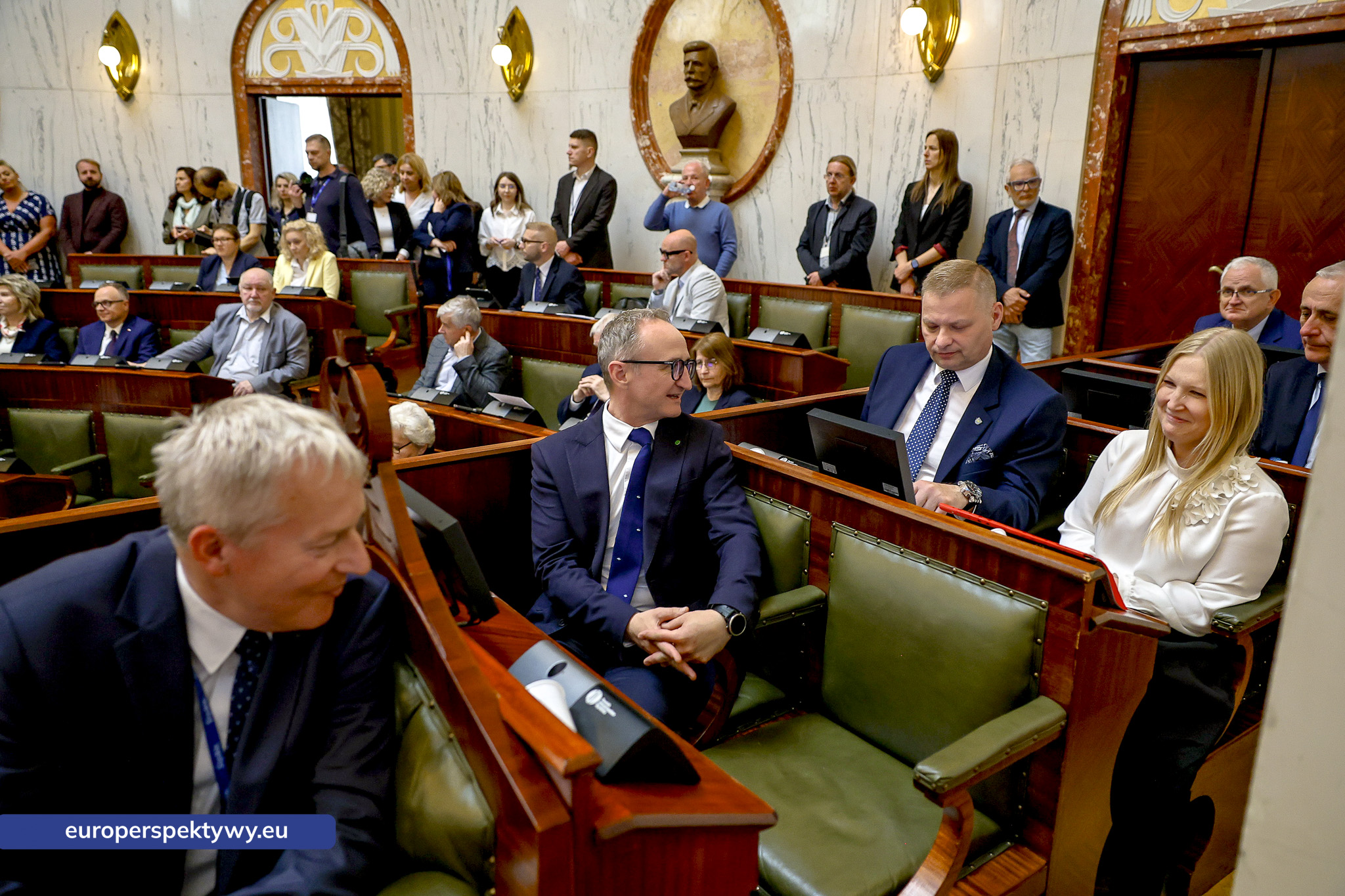 Europerspektywy Nadzwyczajna sesja Sejmiku Województwa Śląskiego. Waldemar Bojarun nowym członkiem zarządu województwa