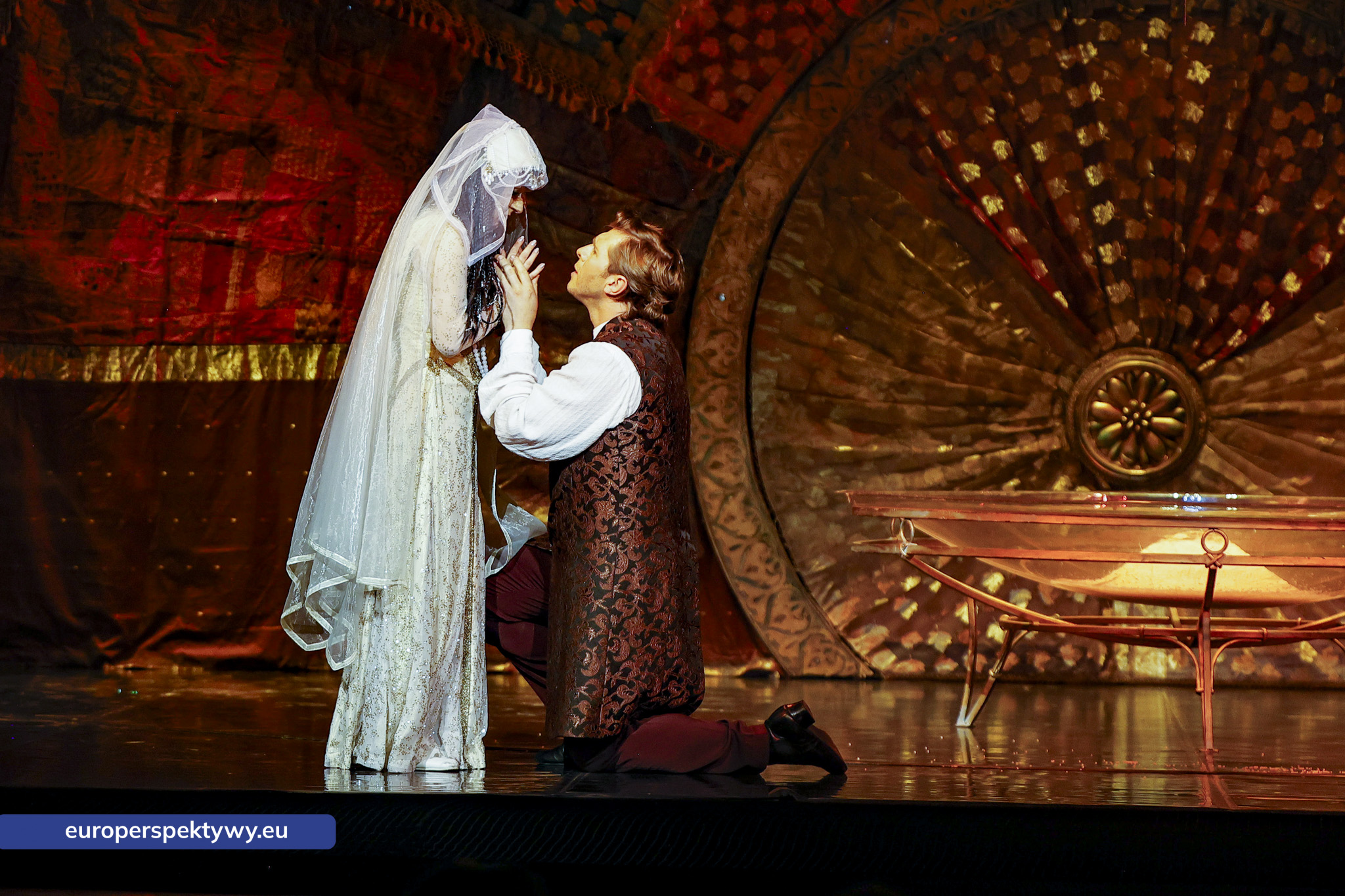 Europerspektywy Opera Śląska żegna „Poławiaczy pereł”. Ostatnie spektakle wyjątkowej inscenizacji w Bytomiu