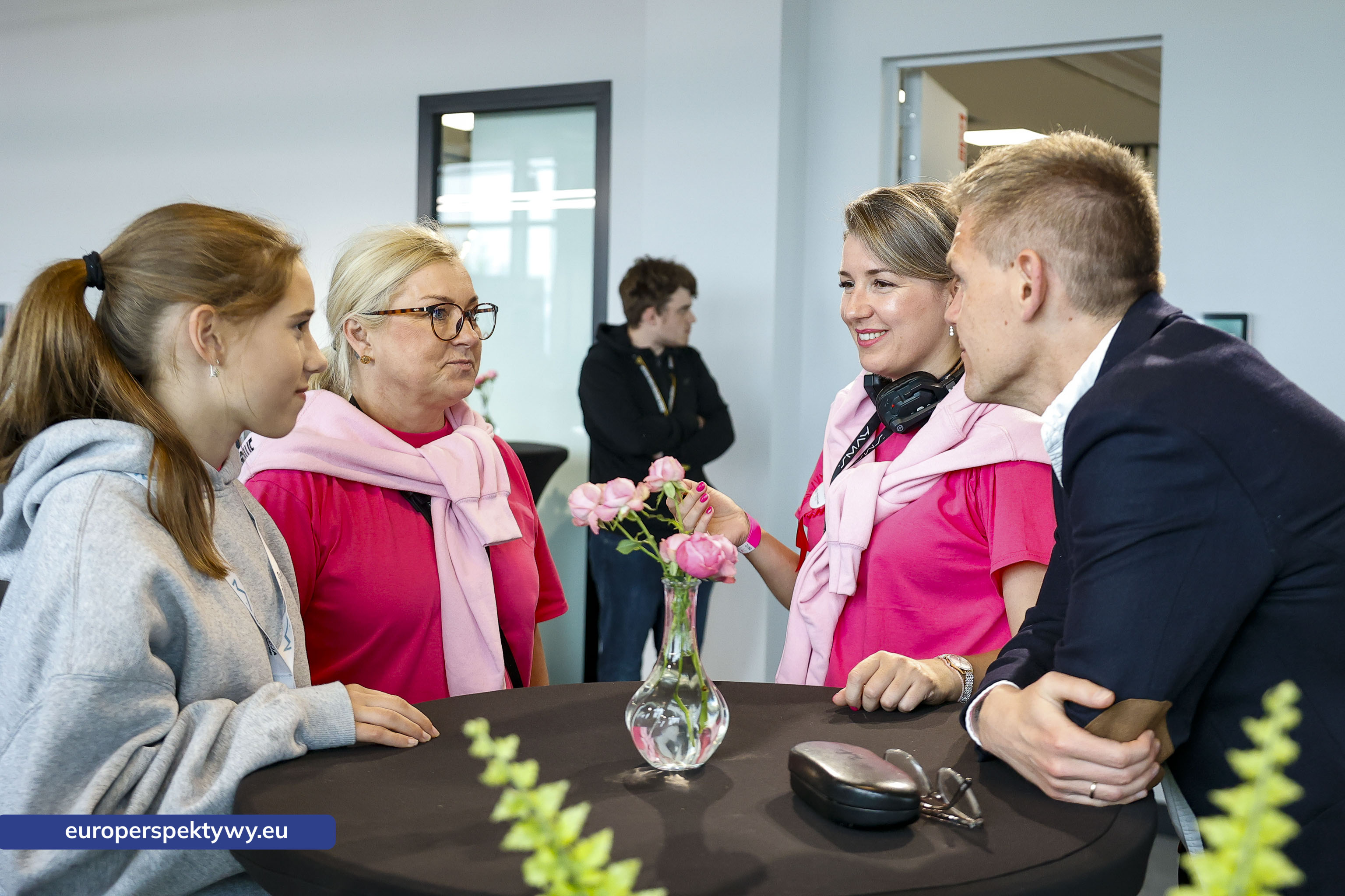 Europerspektywy Smay i „Pomaganie Buduje 2026” – relacje, wyścig kolarski i działania społeczne w jednym ekosystemie