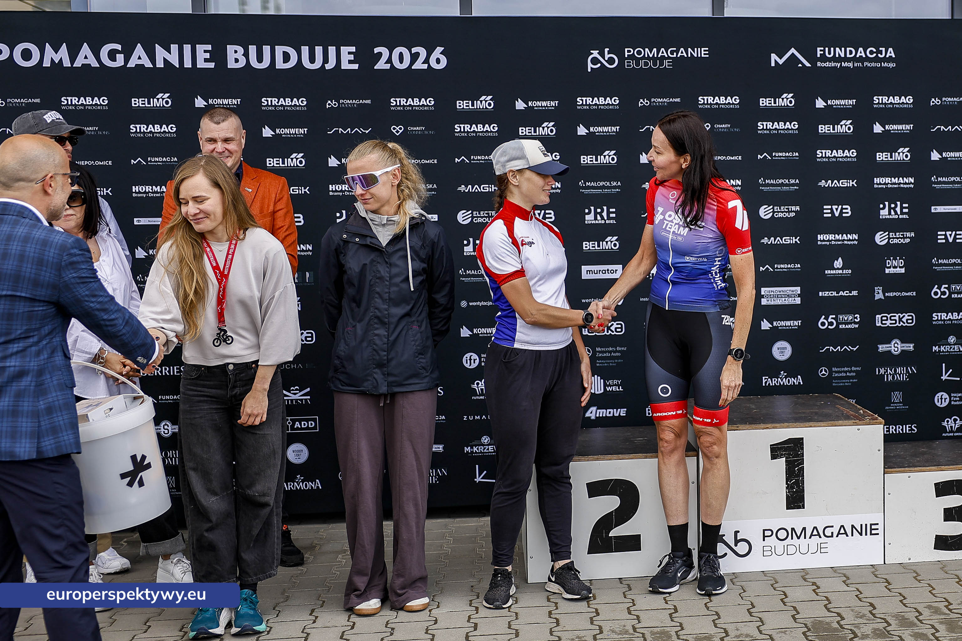Europerspektywy Smay i „Pomaganie Buduje 2026” – relacje, wyścig kolarski i działania społeczne w jednym ekosystemie
