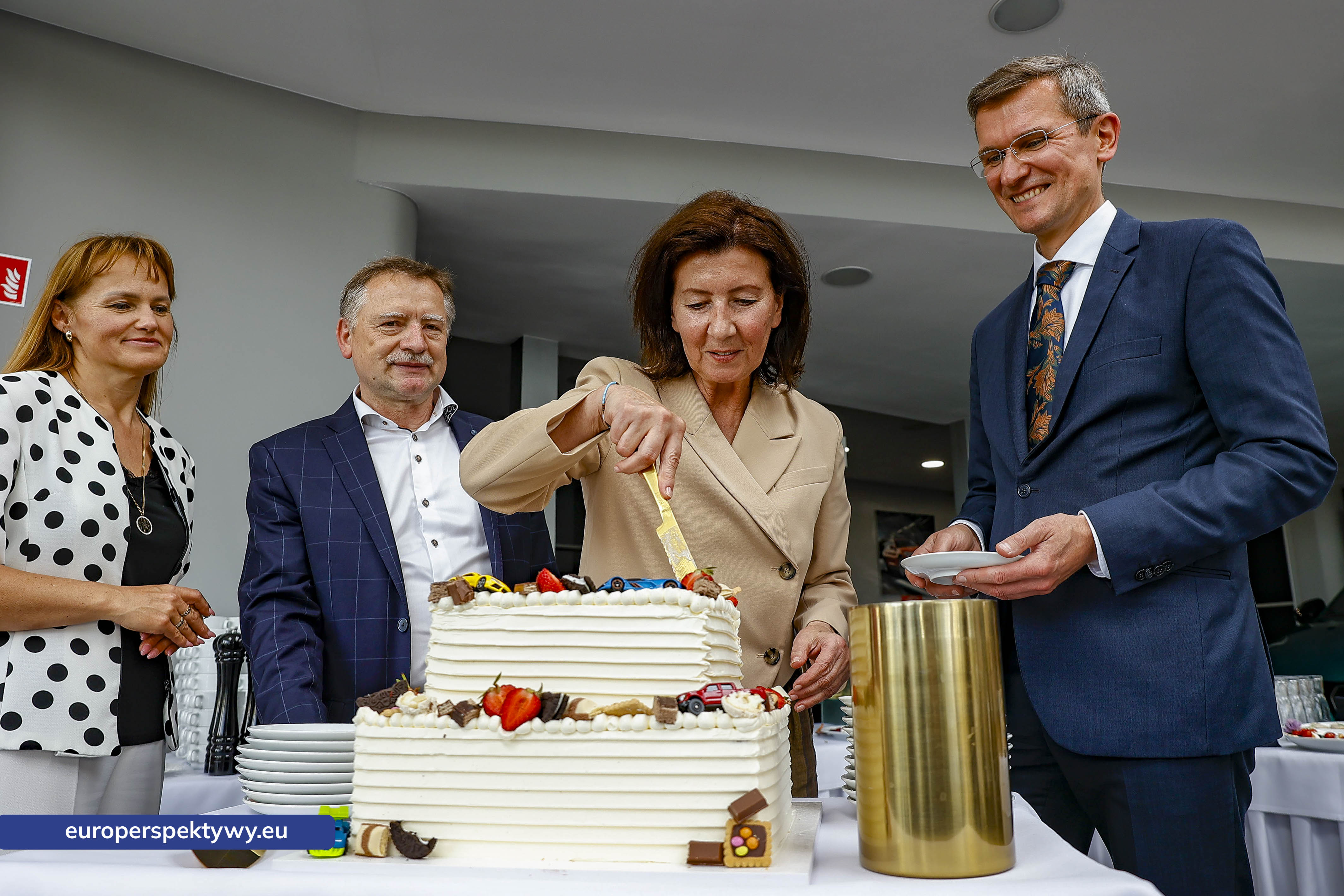 Europerspektywy Terminek Mechanik stanął przed Auto Centrum Kierat Tychy
