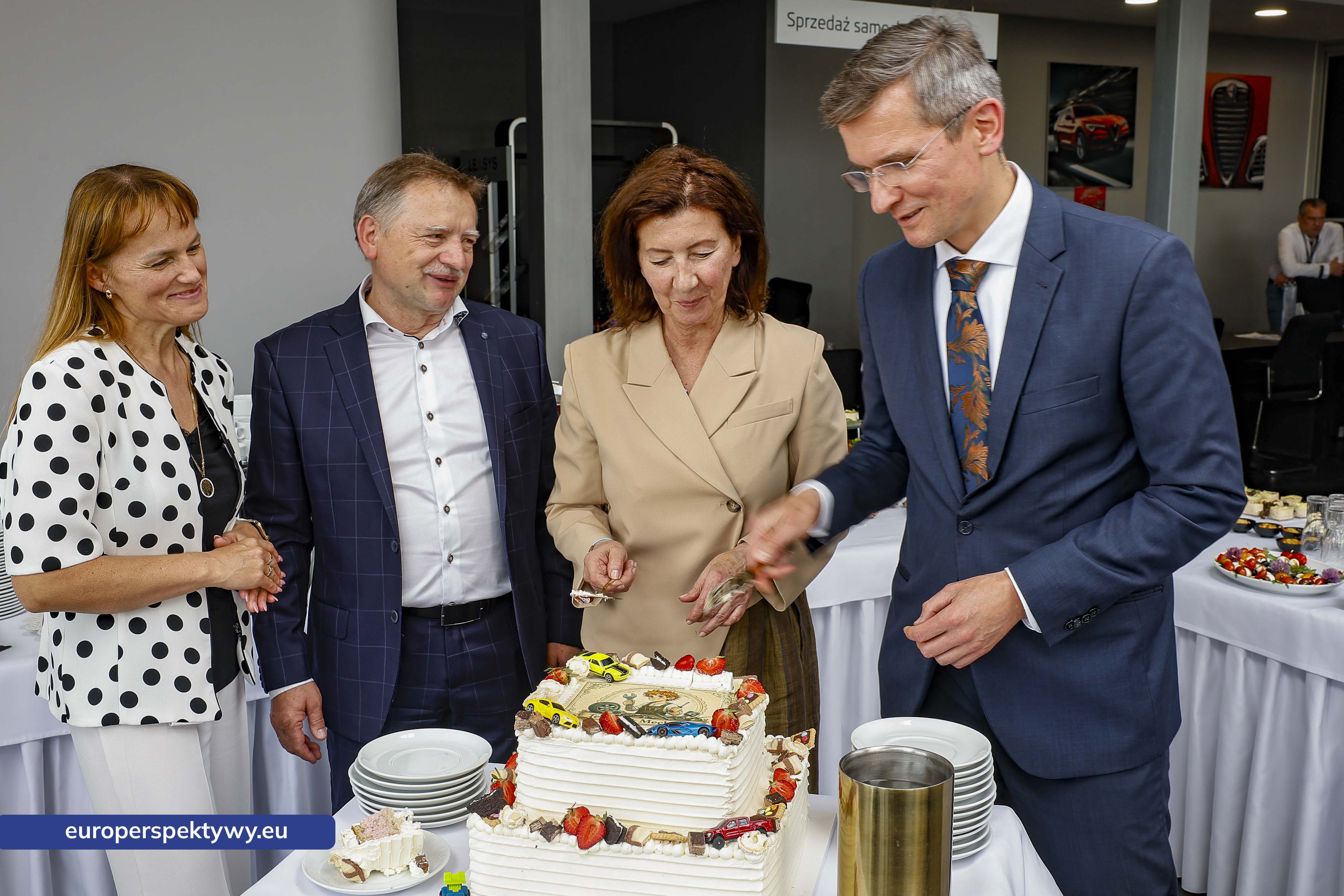 Europerspektywy Terminek Mechanik stanął przed Auto Centrum Kierat Tychy