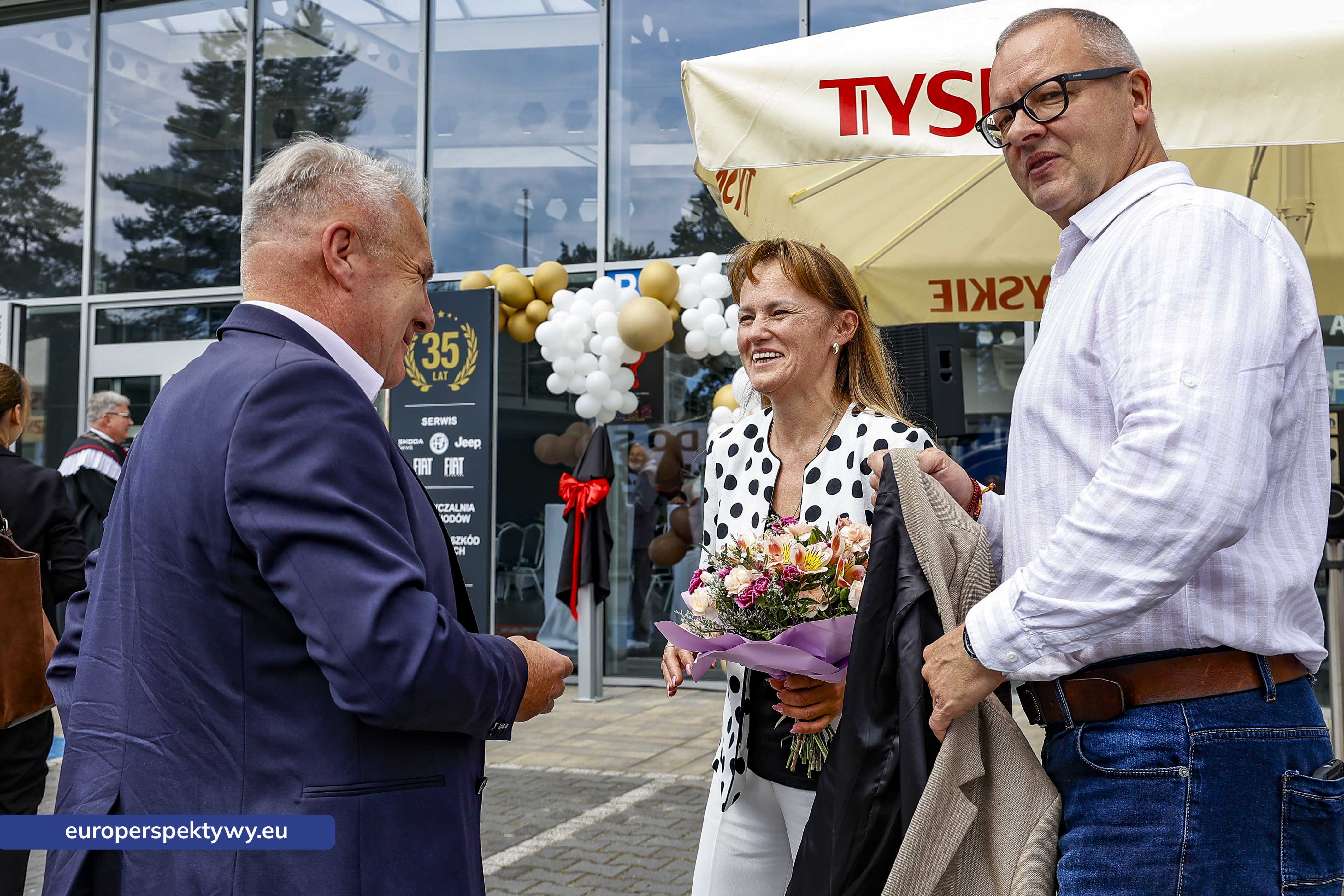 Europerspektywy Terminek Mechanik stanął przed Auto Centrum Kierat Tychy