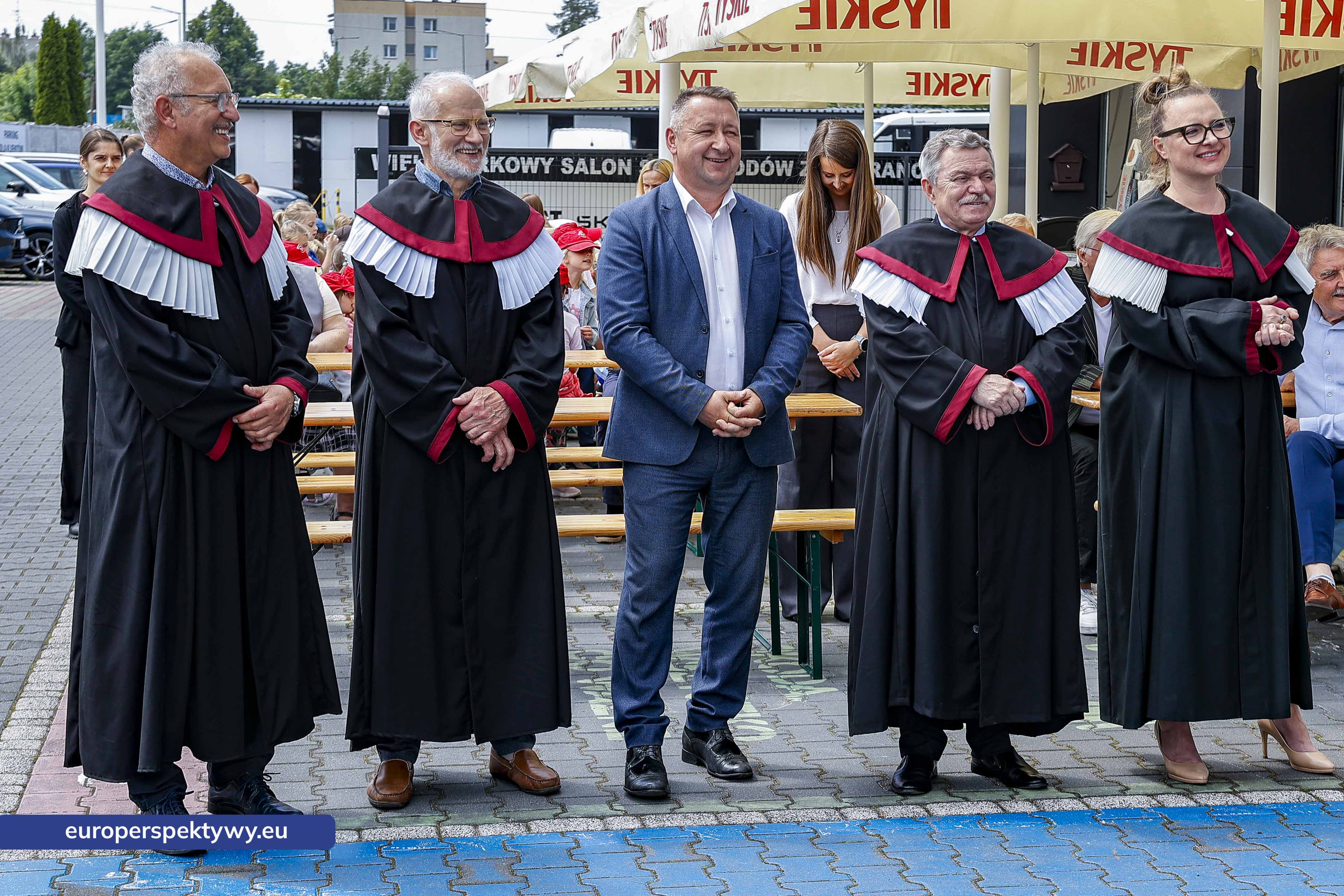 Europerspektywy Terminek Mechanik stanął przed Auto Centrum Kierat Tychy