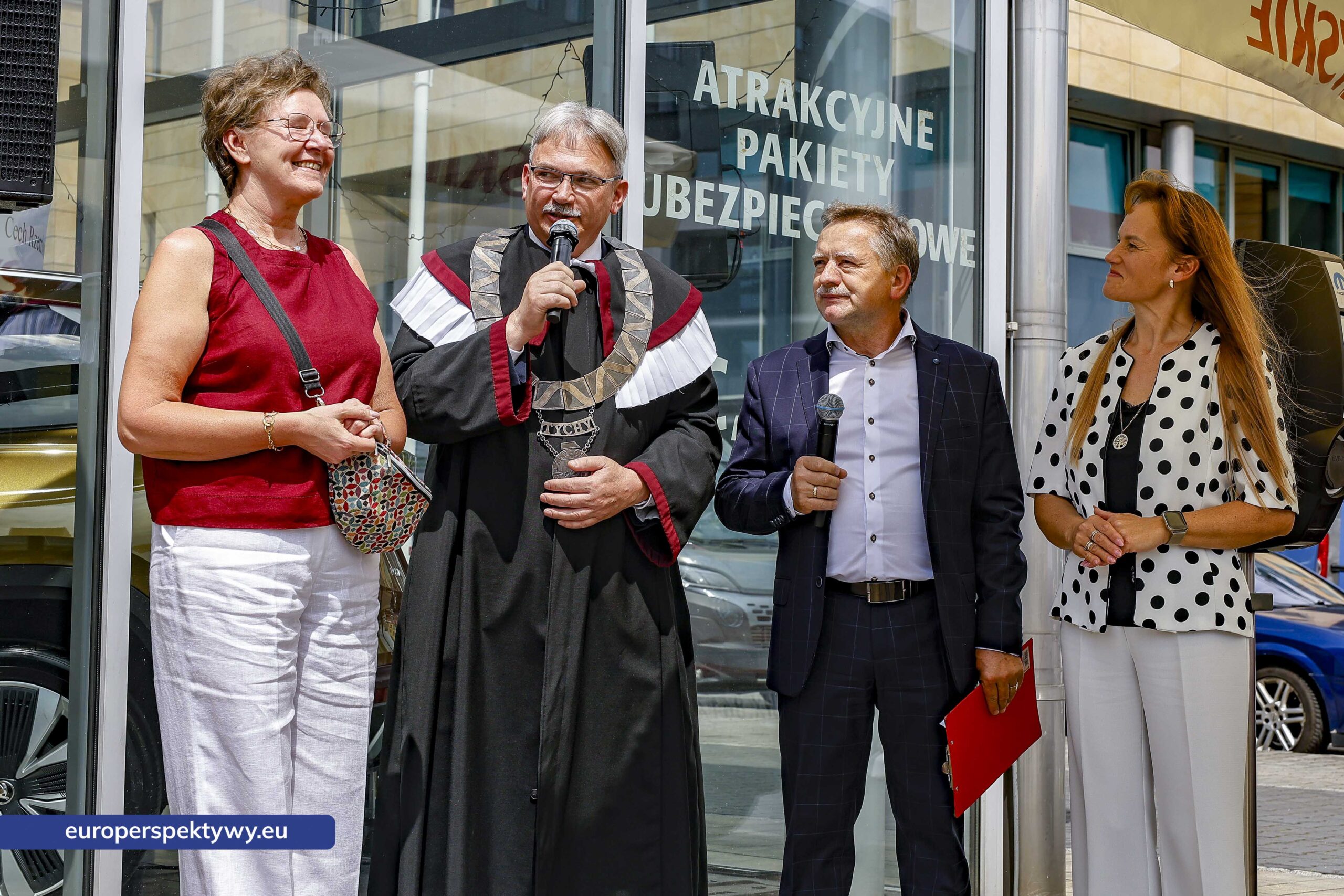 Europerspektywy Terminek Mechanik stanął przed Auto Centrum Kierat Tychy
