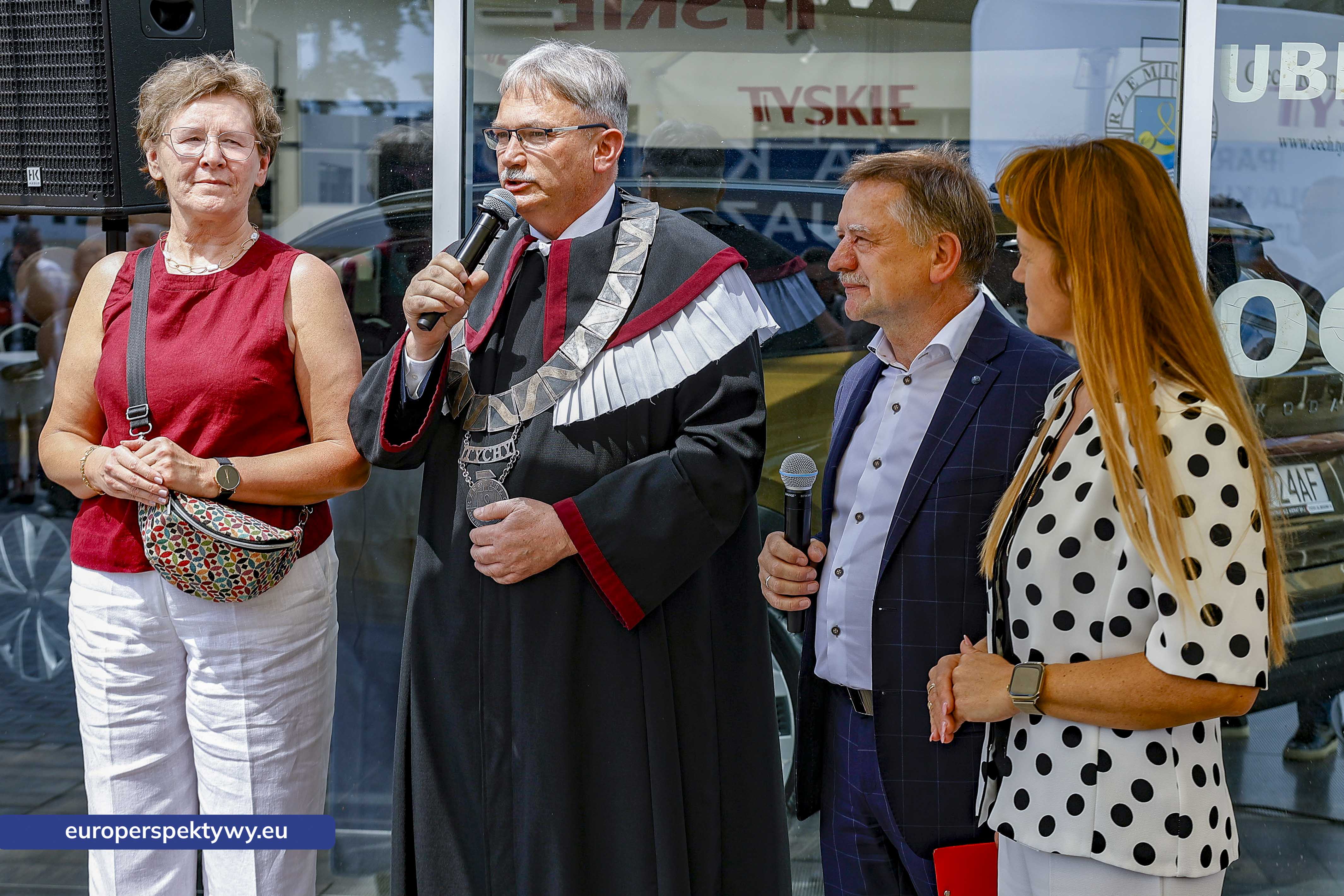 Europerspektywy Terminek Mechanik stanął przed Auto Centrum Kierat Tychy