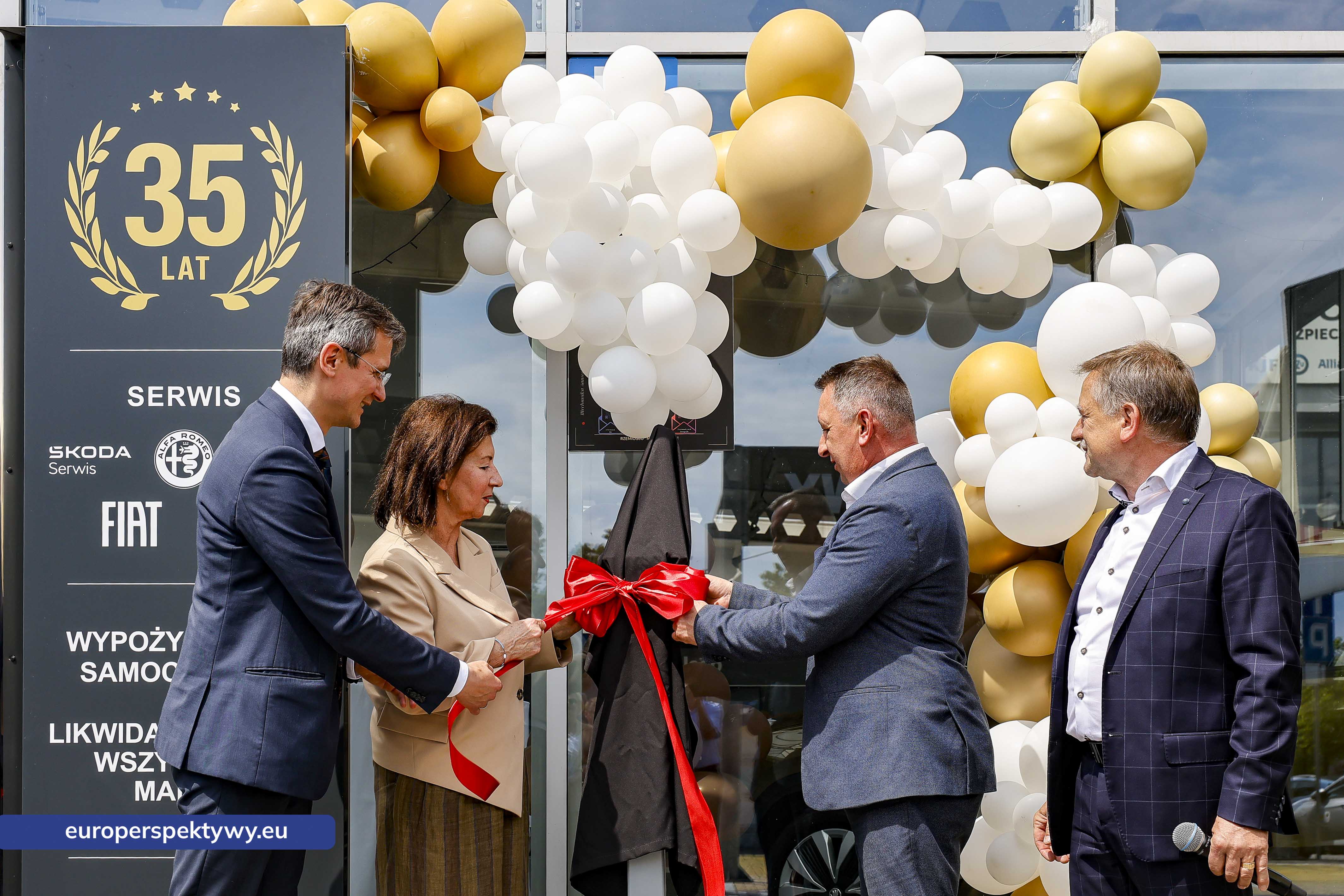 Europerspektywy Terminek Mechanik stanął przed Auto Centrum Kierat Tychy