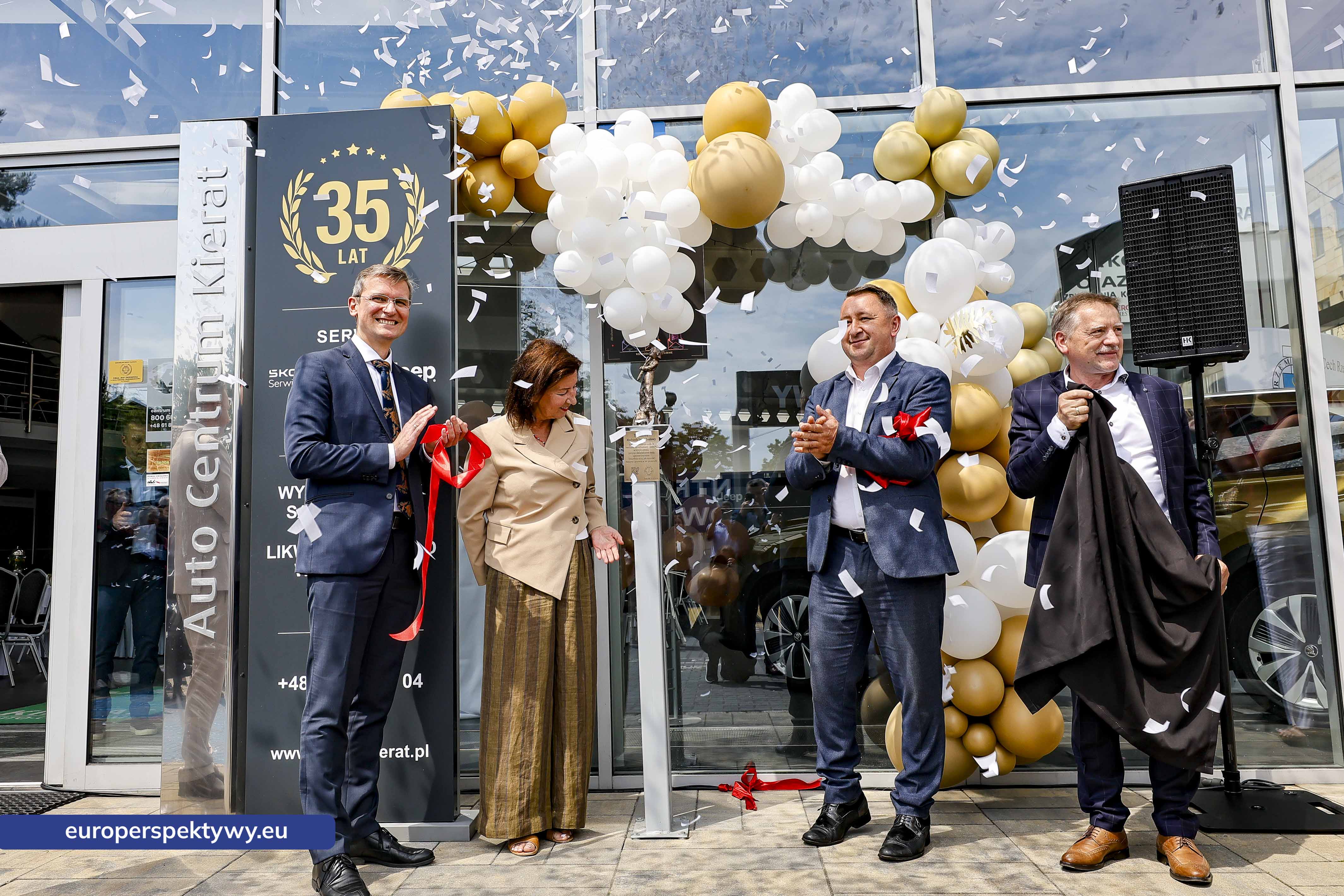 Europerspektywy Terminek Mechanik stanął przed Auto Centrum Kierat Tychy