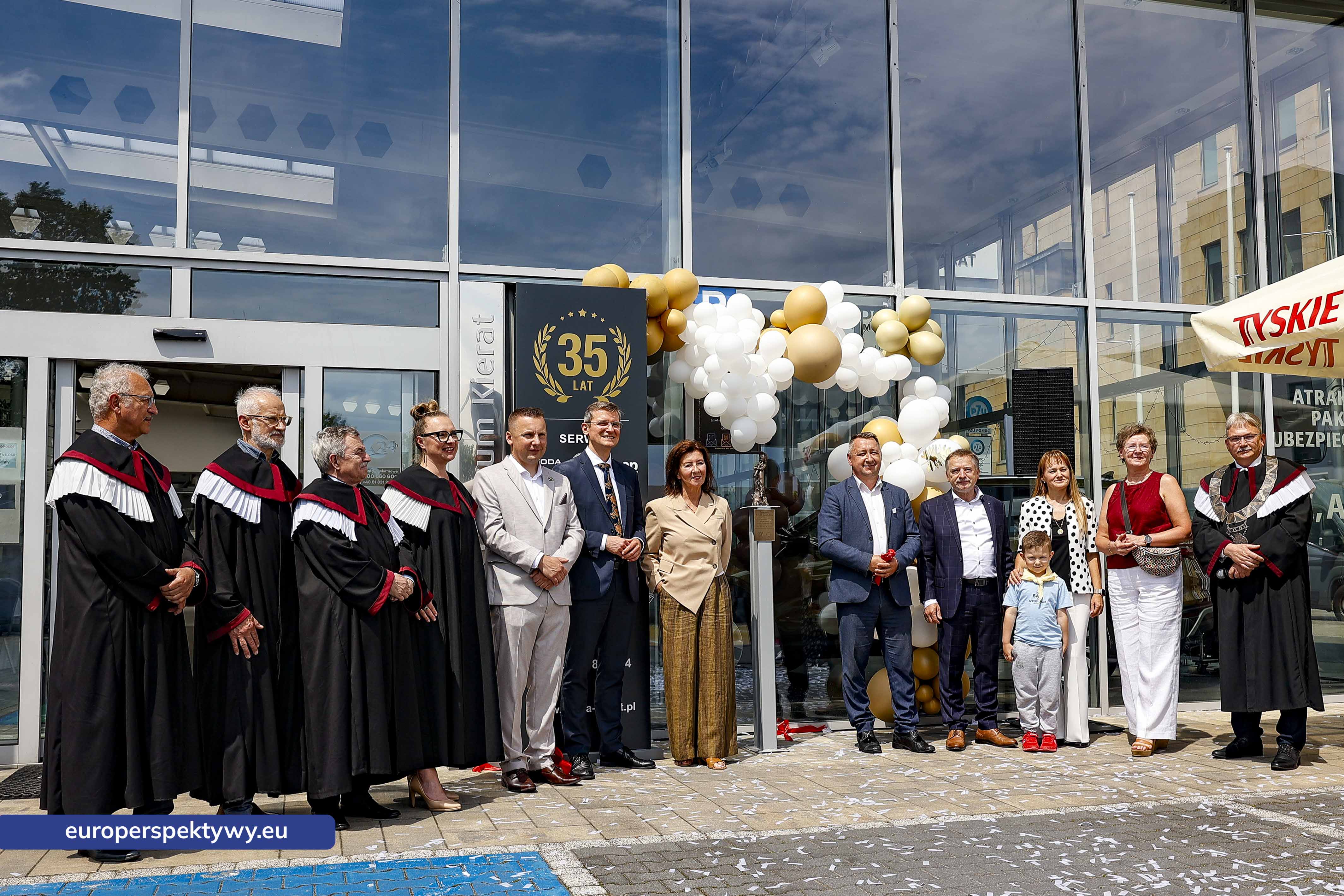 Europerspektywy Terminek Mechanik stanął przed Auto Centrum Kierat Tychy