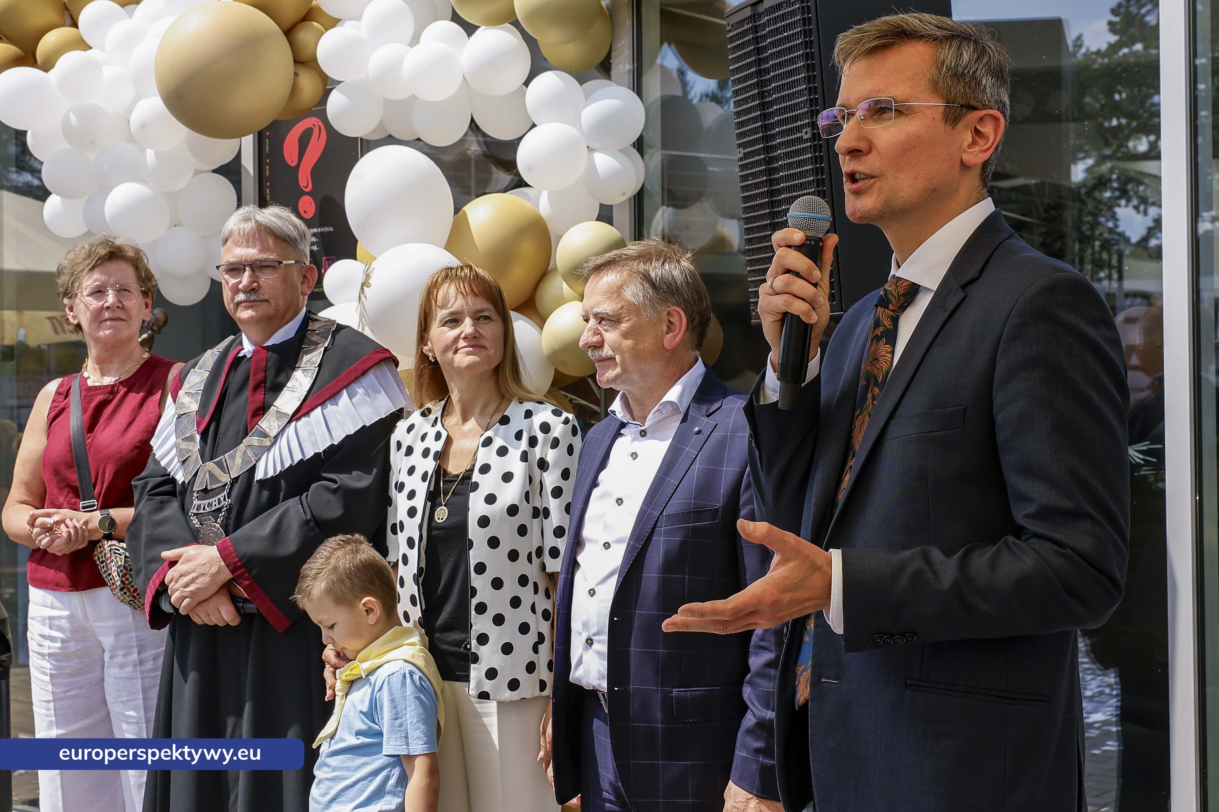 Europerspektywy Terminek Mechanik stanął przed Auto Centrum Kierat Tychy