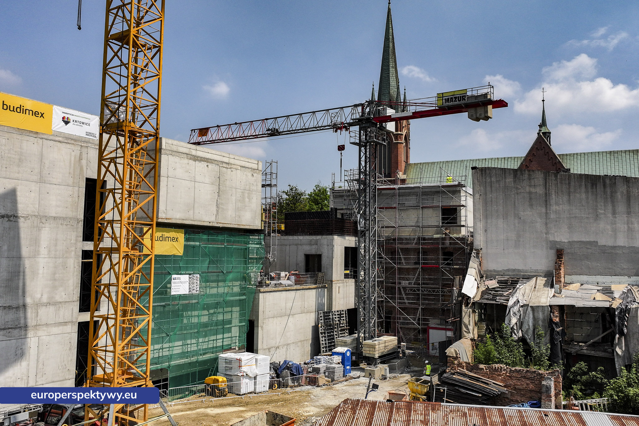 Europerspektywy Katowickie Inwestycje: wiecha na Centrum Himalaizmu w Katowicach