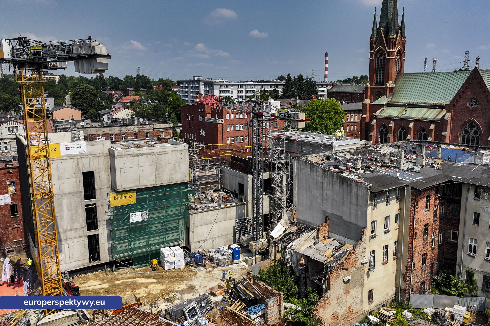 Europerspektywy Katowickie Inwestycje: wiecha na Centrum Himalaizmu w Katowicach