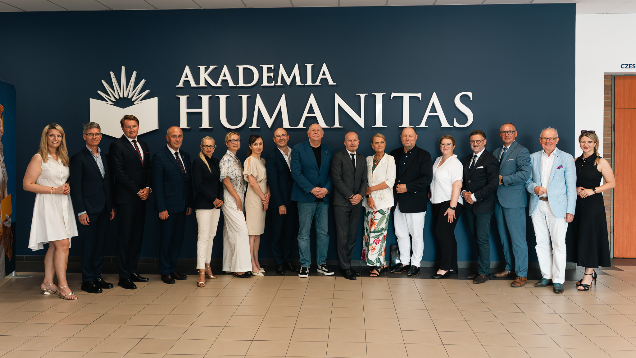 Akademia Humanitas