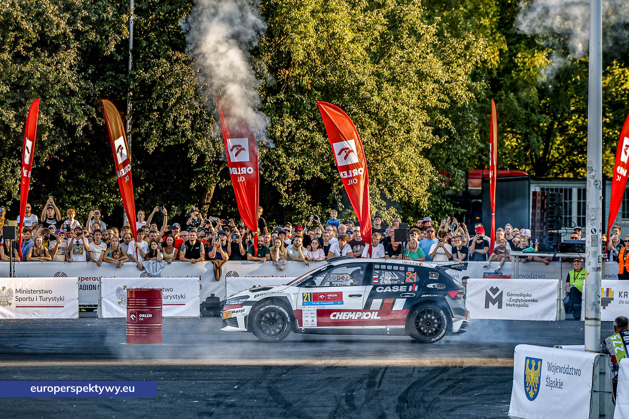 Europerspektywy Bracia Szeja połączyli biznes i motorsport. Strefa KSSE podczas 82. Rajdu Polski przyciągnęła przedsiębiorców