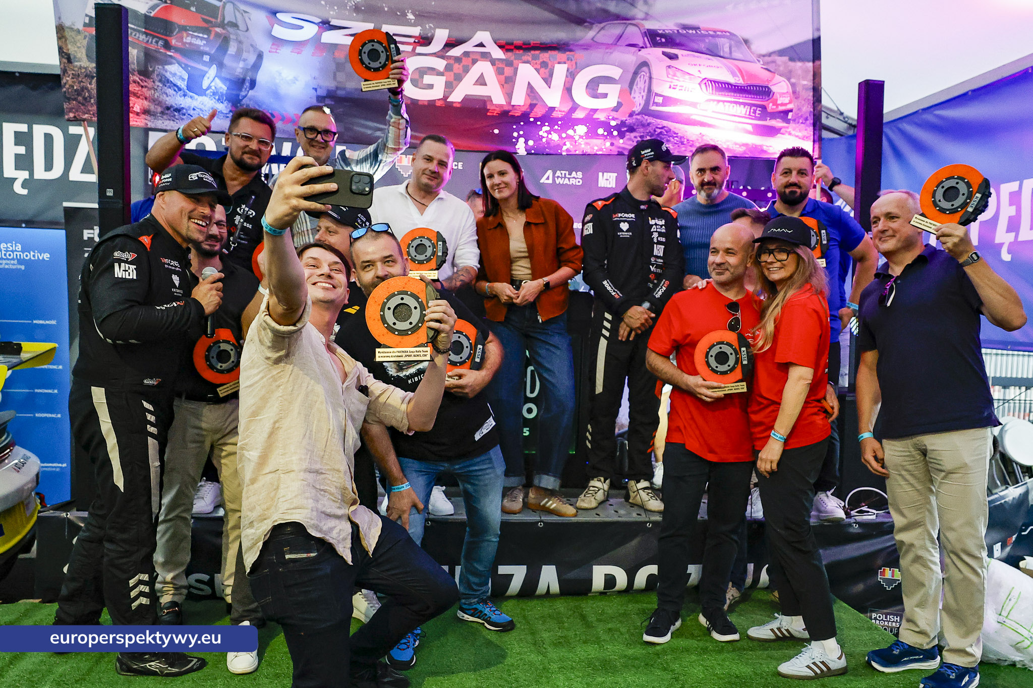 Europerspektywy Bracia Szeja połączyli biznes i motorsport. Strefa KSSE podczas 82. Rajdu Polski przyciągnęła przedsiębiorców