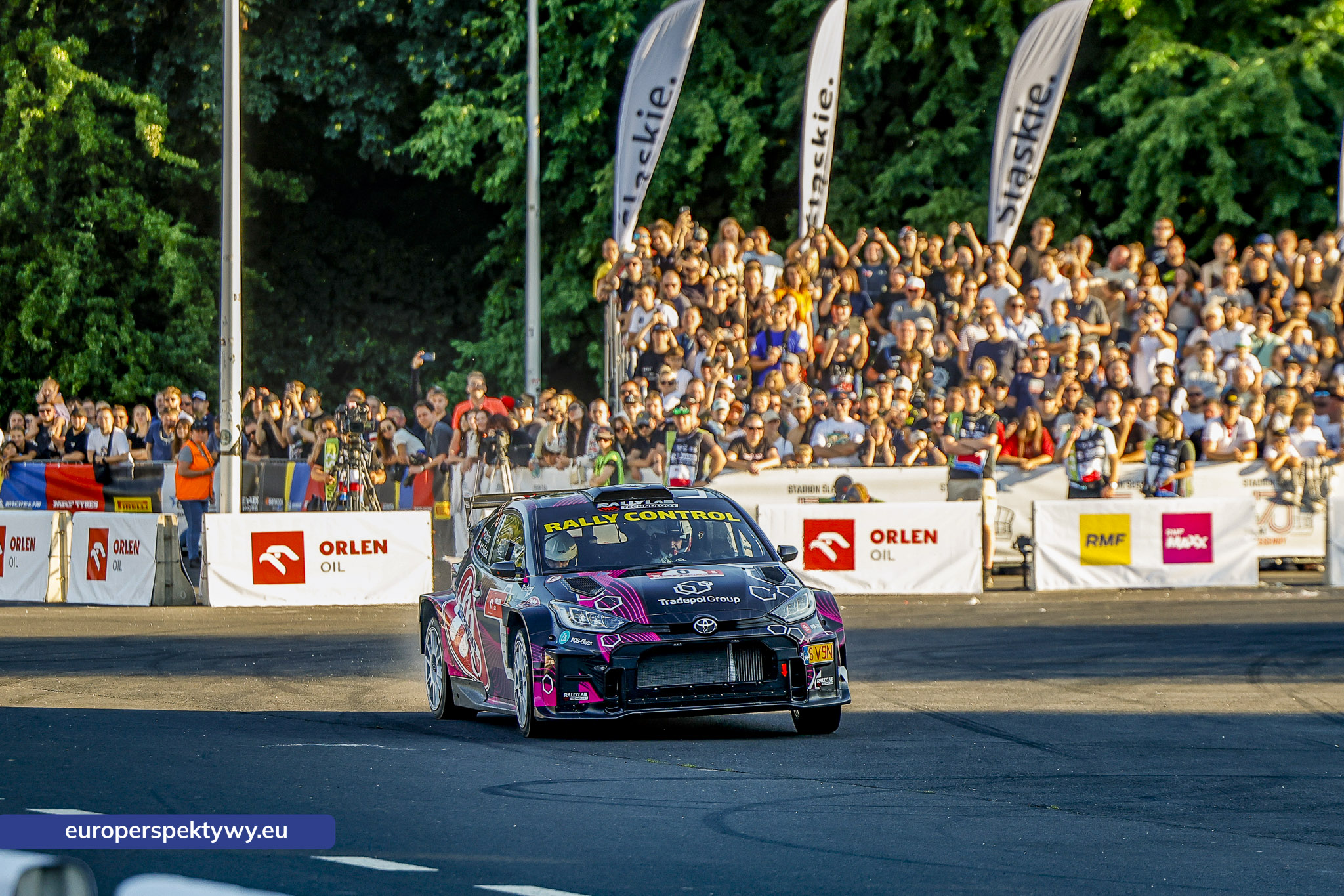 Europerspektywy Bracia Szeja połączyli biznes i motorsport. Strefa KSSE podczas 82. Rajdu Polski przyciągnęła przedsiębiorców