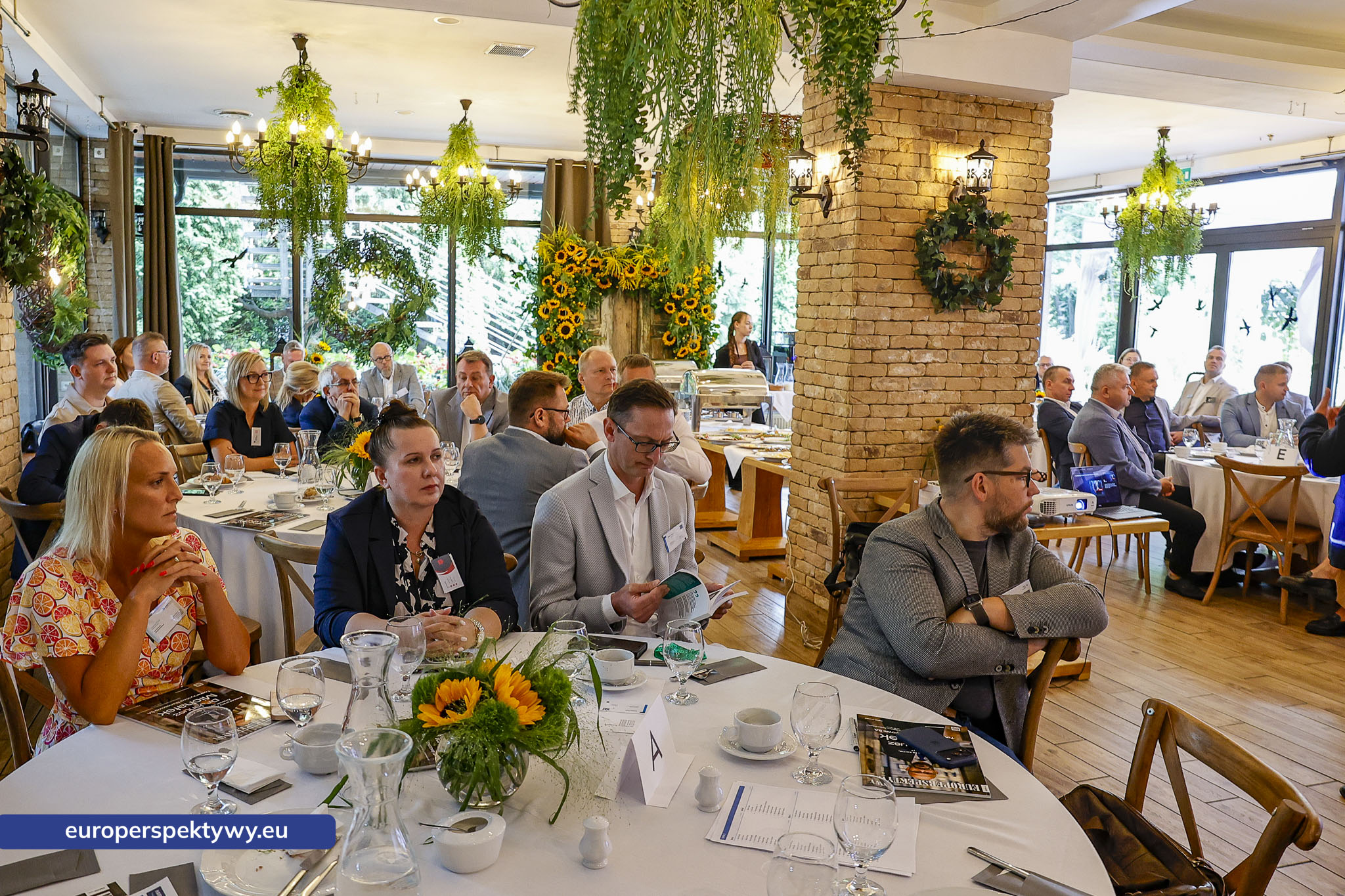 Europerspektywy Wakacyjny Business Mixer Śląskiego Klubu Biznesu – networking i inspiracje w Katowicach
