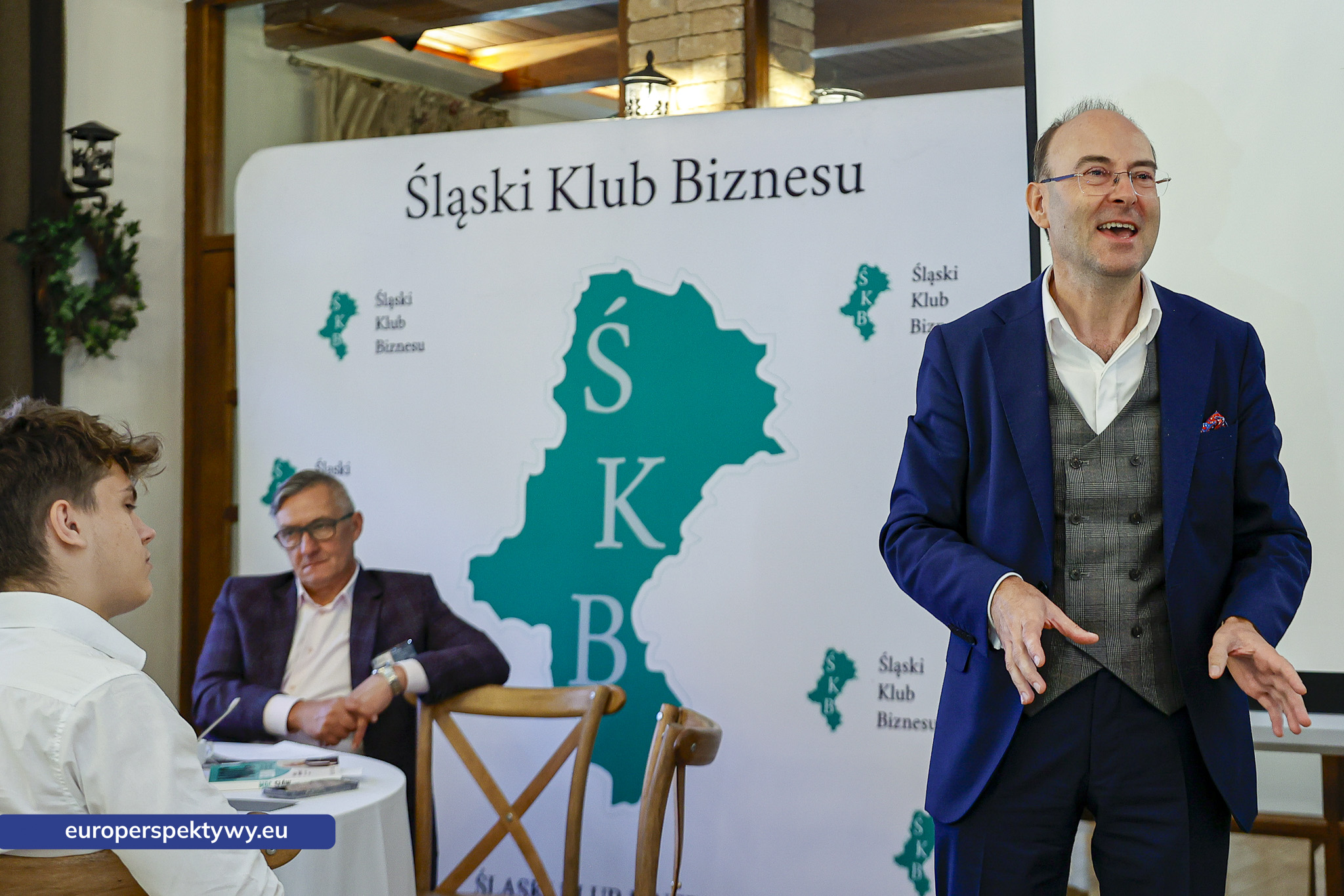 Europerspektywy Wakacyjny Business Mixer Śląskiego Klubu Biznesu – networking i inspiracje w Katowicach