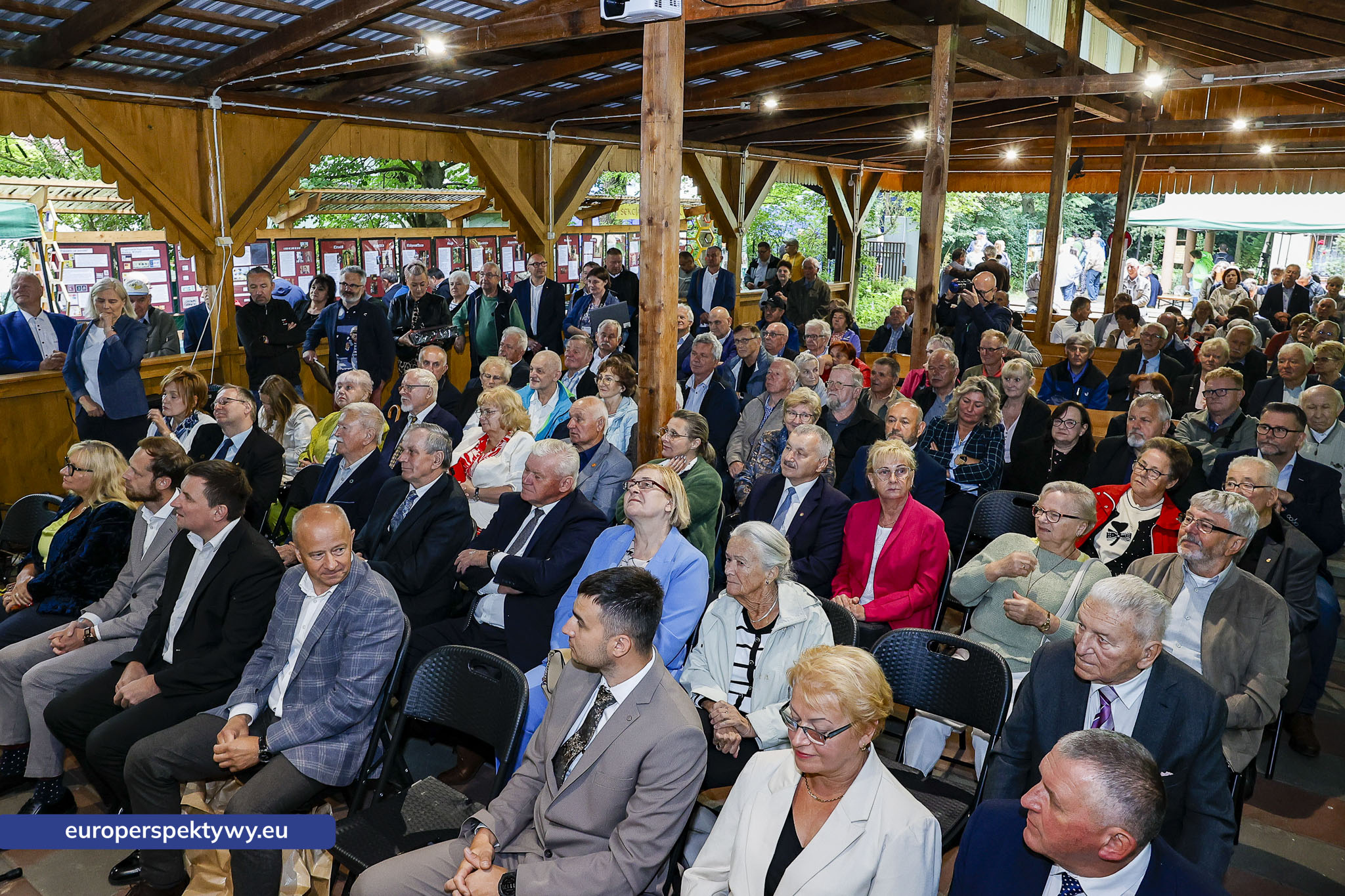 Europerspektywy Śląski Związek Pszczelarzy zorganizował XXIII Spotkanie Pszczelarzy Śląskich w Murckach