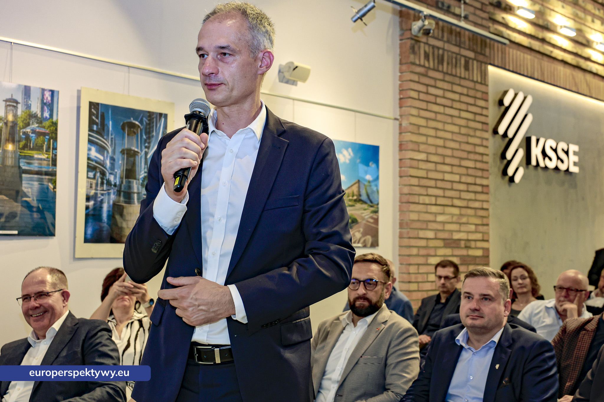Europerspektywy Minister Domański spotkał się z przedsiębiorcami z KSSE. O inwestycjach, deregulacji i przyszłości polskiej gospodarki