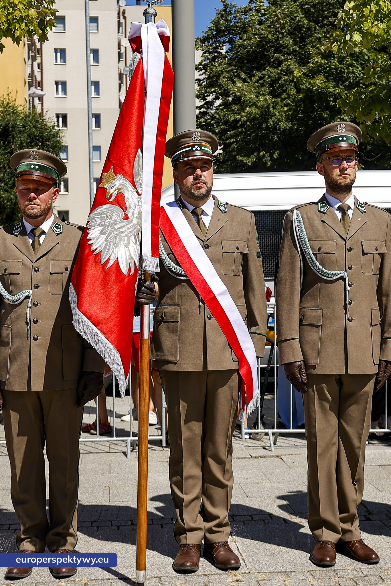 Świeto Wojska Polskiego 2026 Katowice Europerspektywy Święto Wojska Polskiego 2026 w Katowicach. Uroczysty apel i defilada