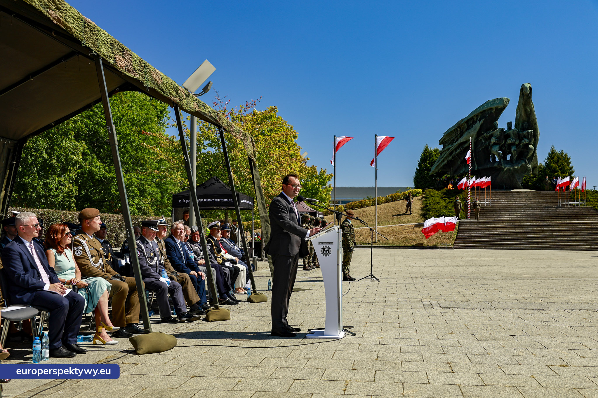 Świeto Wojska Polskiego 2026 Katowice Europerspektywy Święto Wojska Polskiego 2026 w Katowicach. Uroczysty apel i defilada