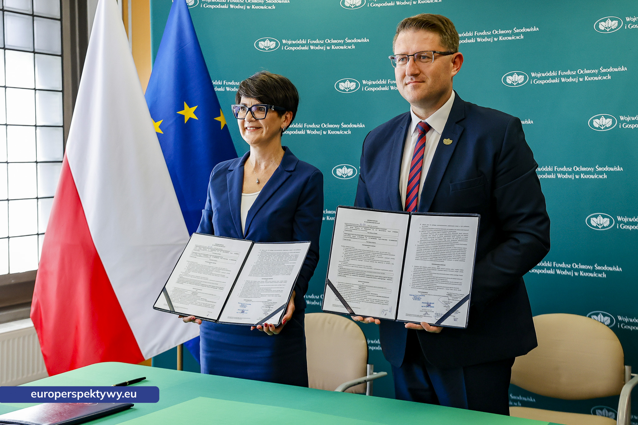WFOŚiGW Podpisanie umów z Gminą Bestwiną oraz Wodociągami Cieszyńskimi -23 Europerspektywy WFOŚiGW wsparł inwestycje w bezpieczeństwo dostaw wody. Umowy z Gminą Bestwina i Wodociągami Cieszyńskimi podpisane