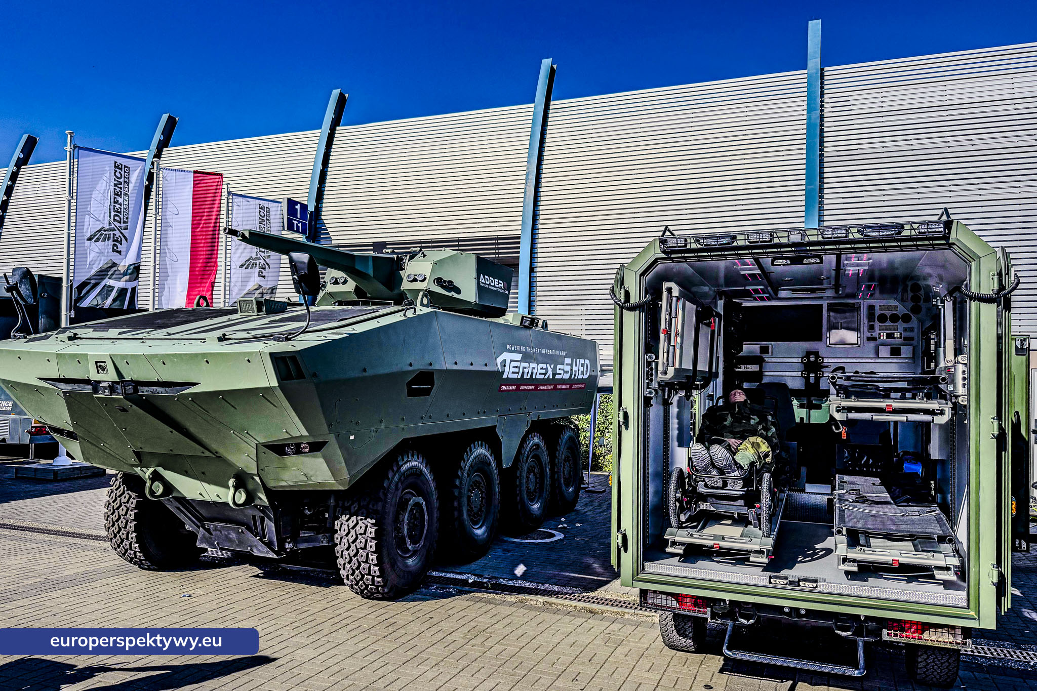 Pojazd opancerzony 8x8 Terrex i ambulans na MSPO 2026 w Kielcach