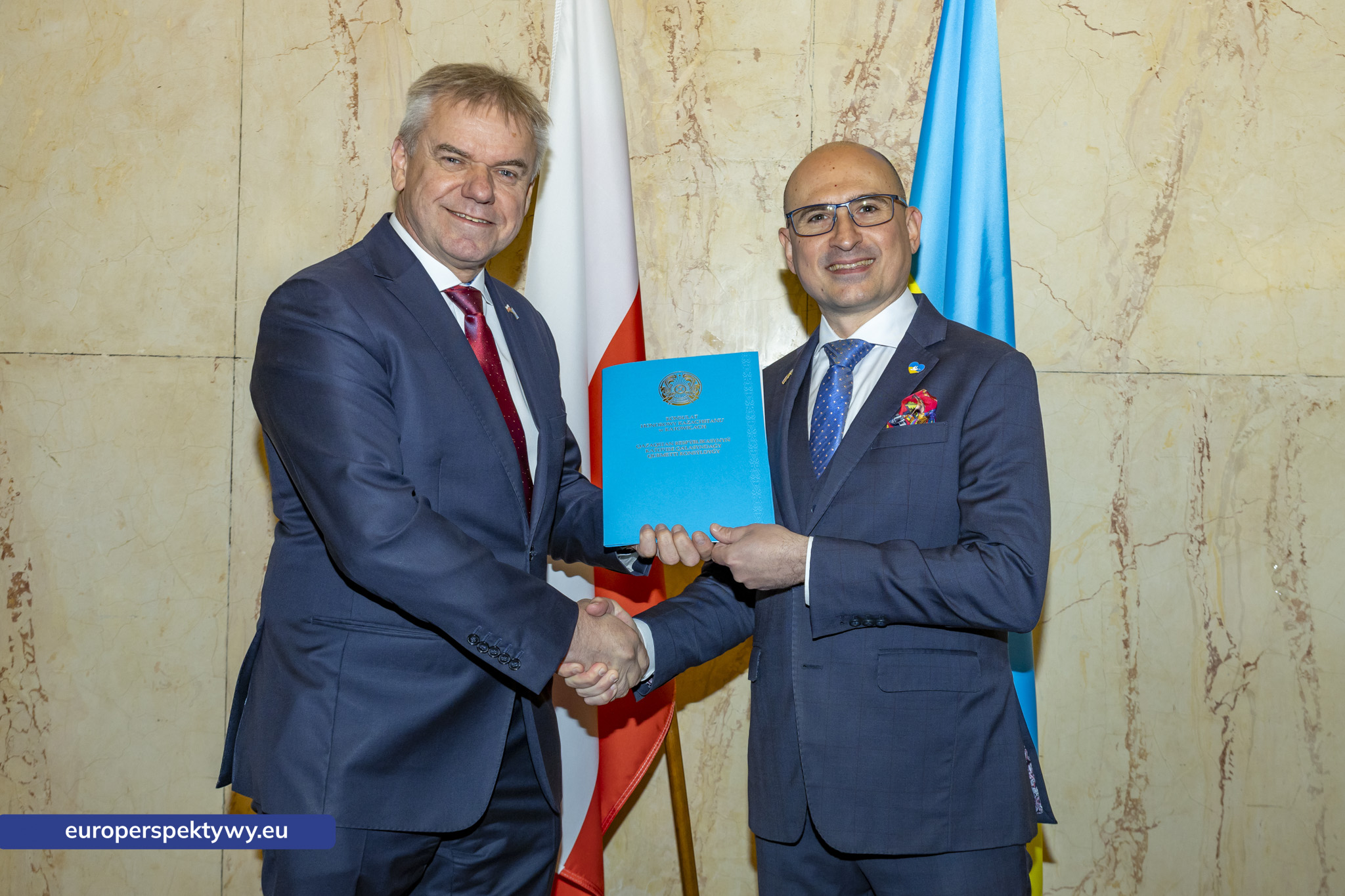 Uroczyste Otwarcie Konsulatu Honorowego Ukrainy - Konsul Honorowy Luiz Hanania-23 Europerspektywy Konsulat Honorowy Ukrainy w Katowicach oficjalnie otwarty. Luiz Hanania objął funkcję konsula