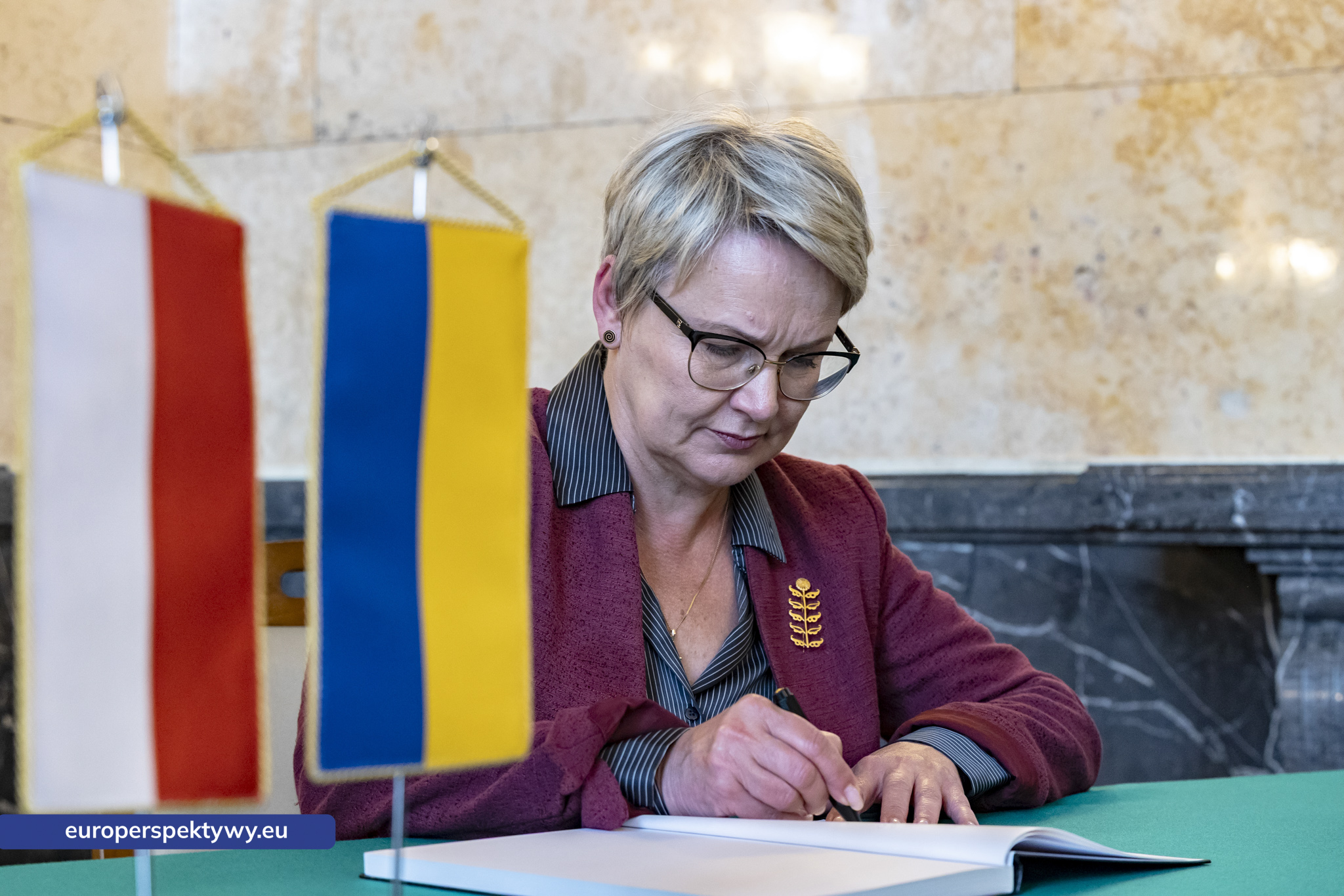 Europerspektywy Konsulat Honorowy Ukrainy w Katowicach oficjalnie otwarty. Luiz Hanania objął funkcję konsula
