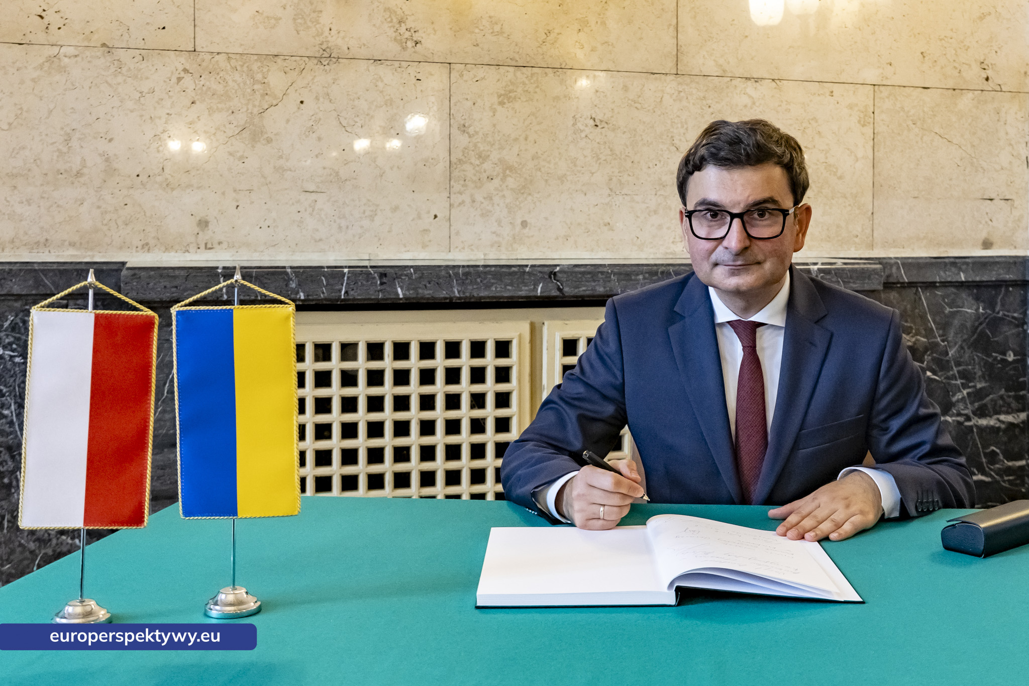 Europerspektywy Konsulat Honorowy Ukrainy w Katowicach oficjalnie otwarty. Luiz Hanania objął funkcję konsula