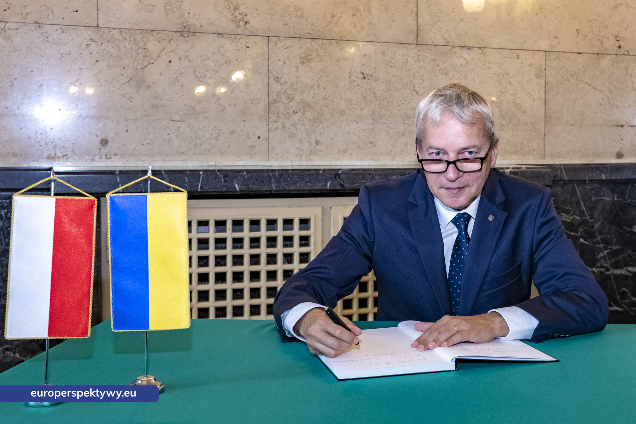 Europerspektywy Konsulat Honorowy Ukrainy w Katowicach oficjalnie otwarty. Luiz Hanania objął funkcję konsula