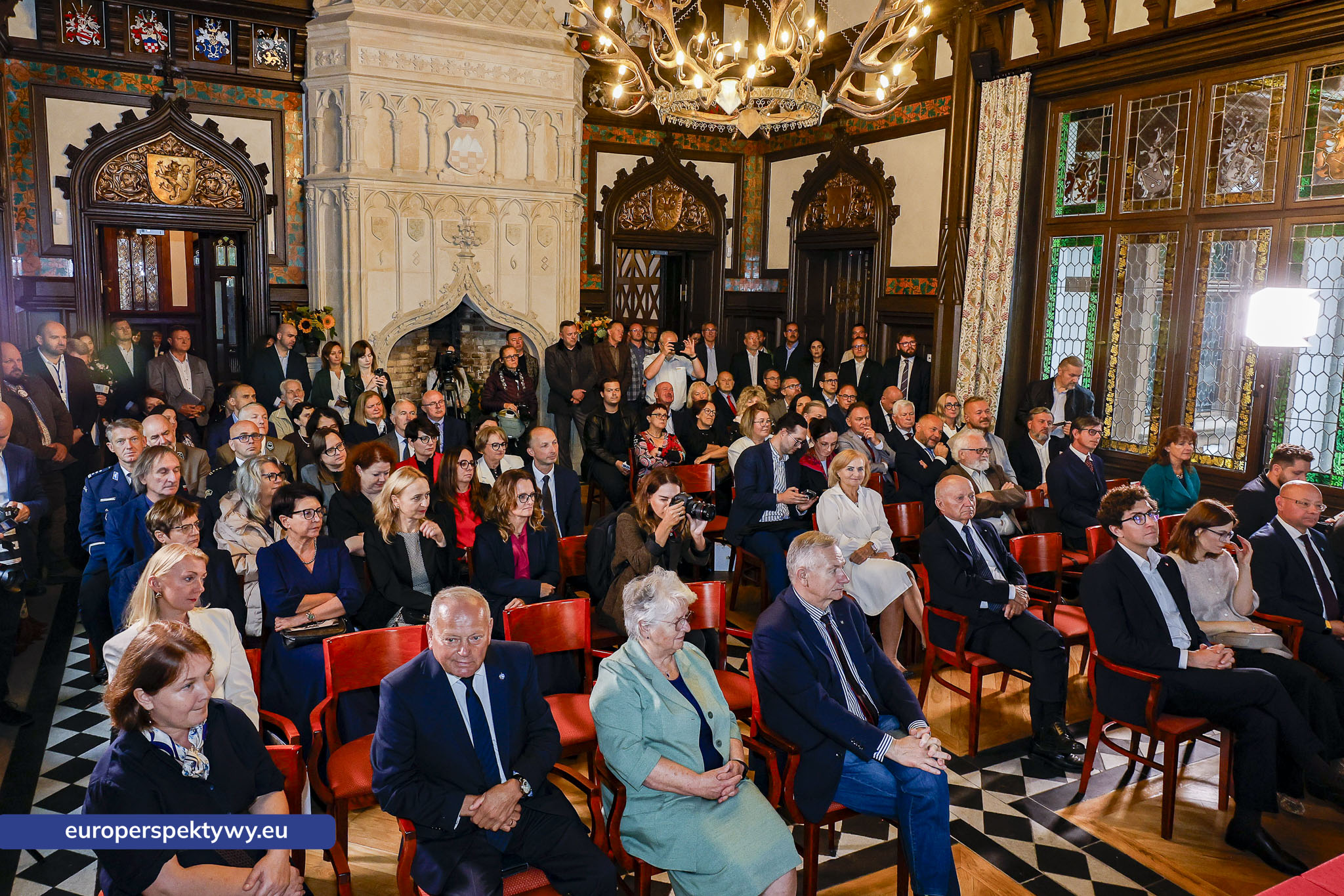 Europerspektywy Promnice odzyskały dawny blask. Zameczek myśliwski otwarty po kompleksowej rewitalizacji