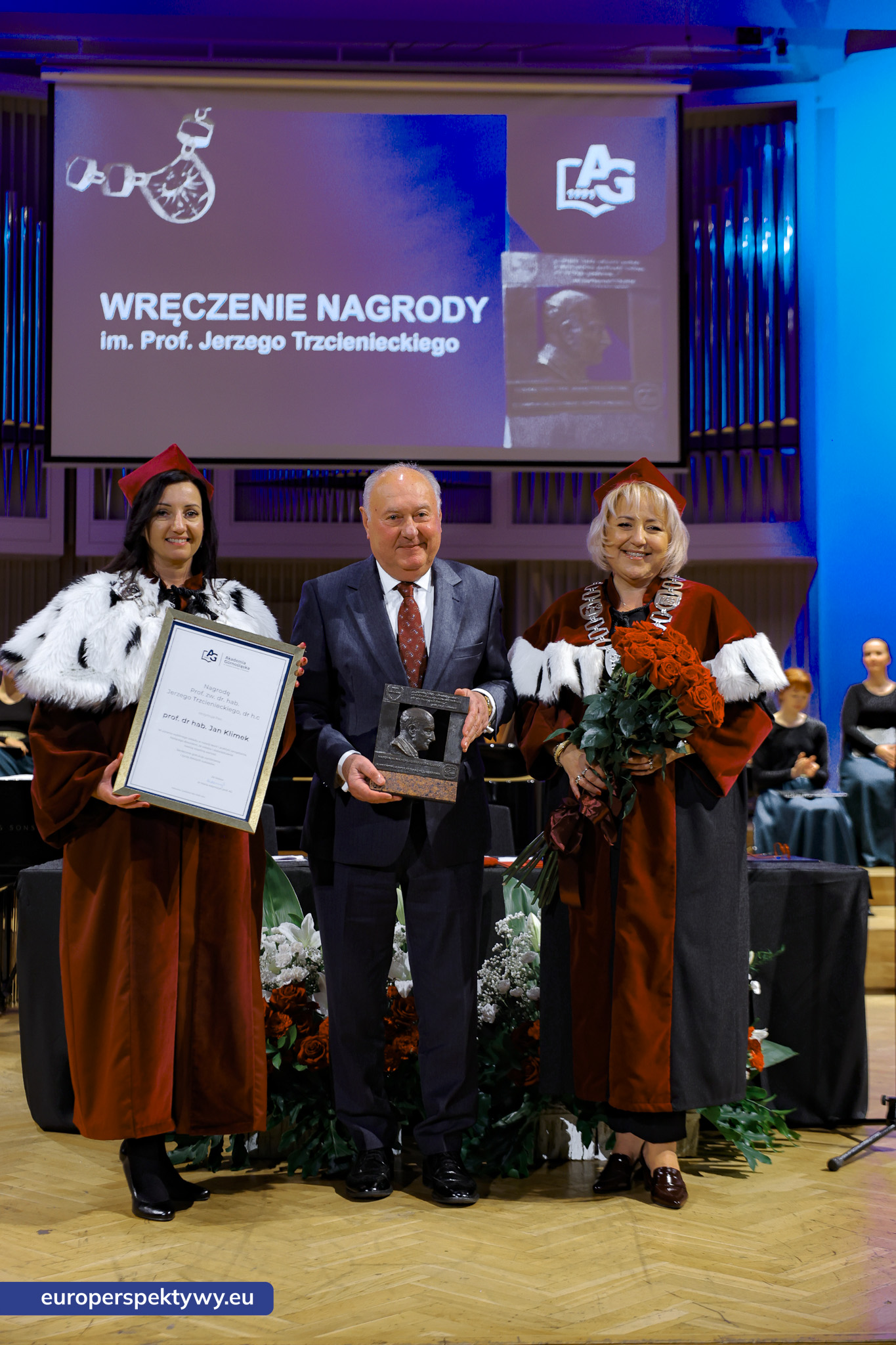 Akademia Górnośląska Inauguracja Roku Akademickiego 2026-186 Europerspektywy Akademia Górnośląska rozpoczęła nowy rok akademicki