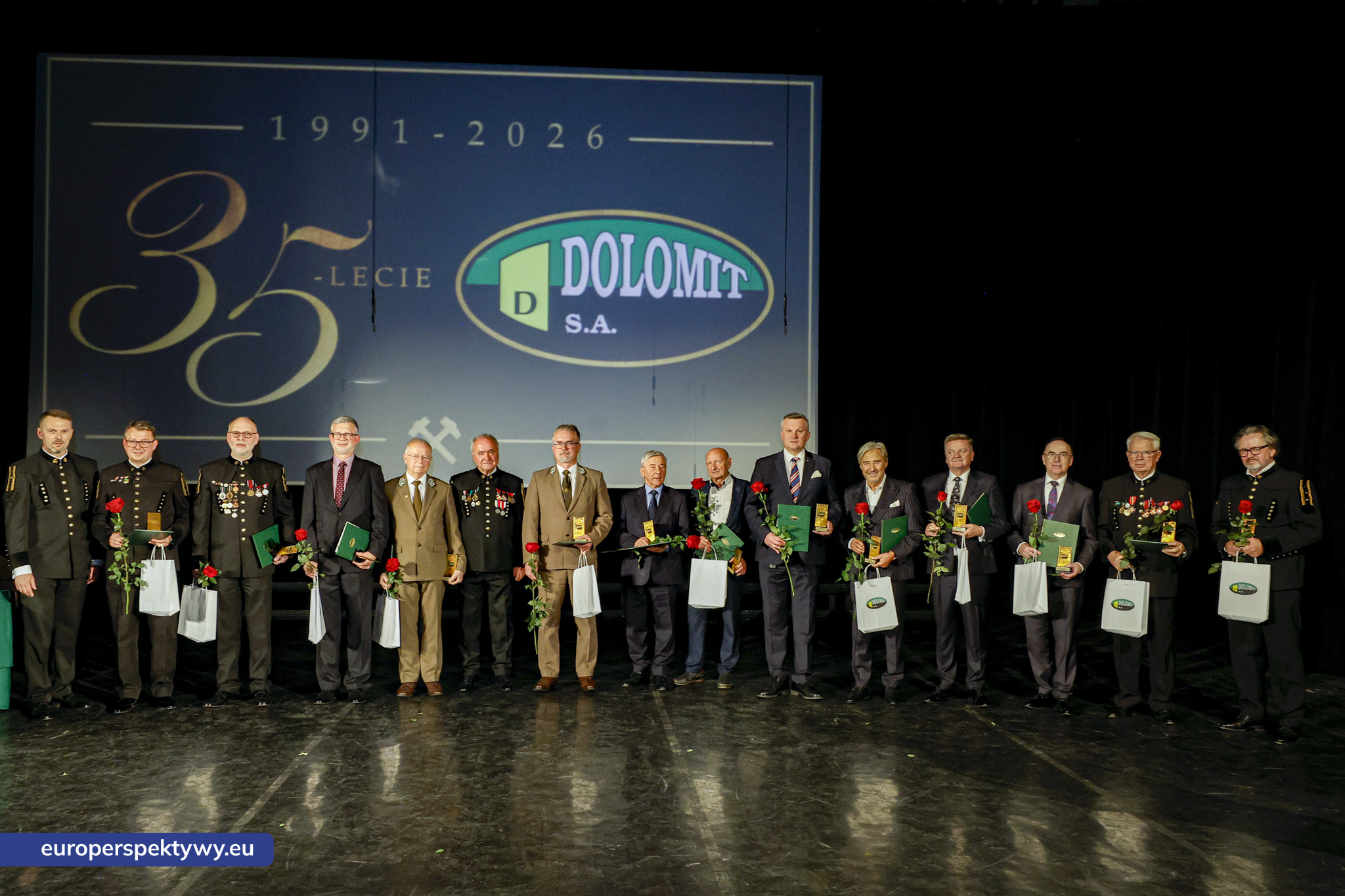 DOLOMIT KOPALNIA CHRUSZCZOBRÓD S.A. Jubileusz 35-Lecia