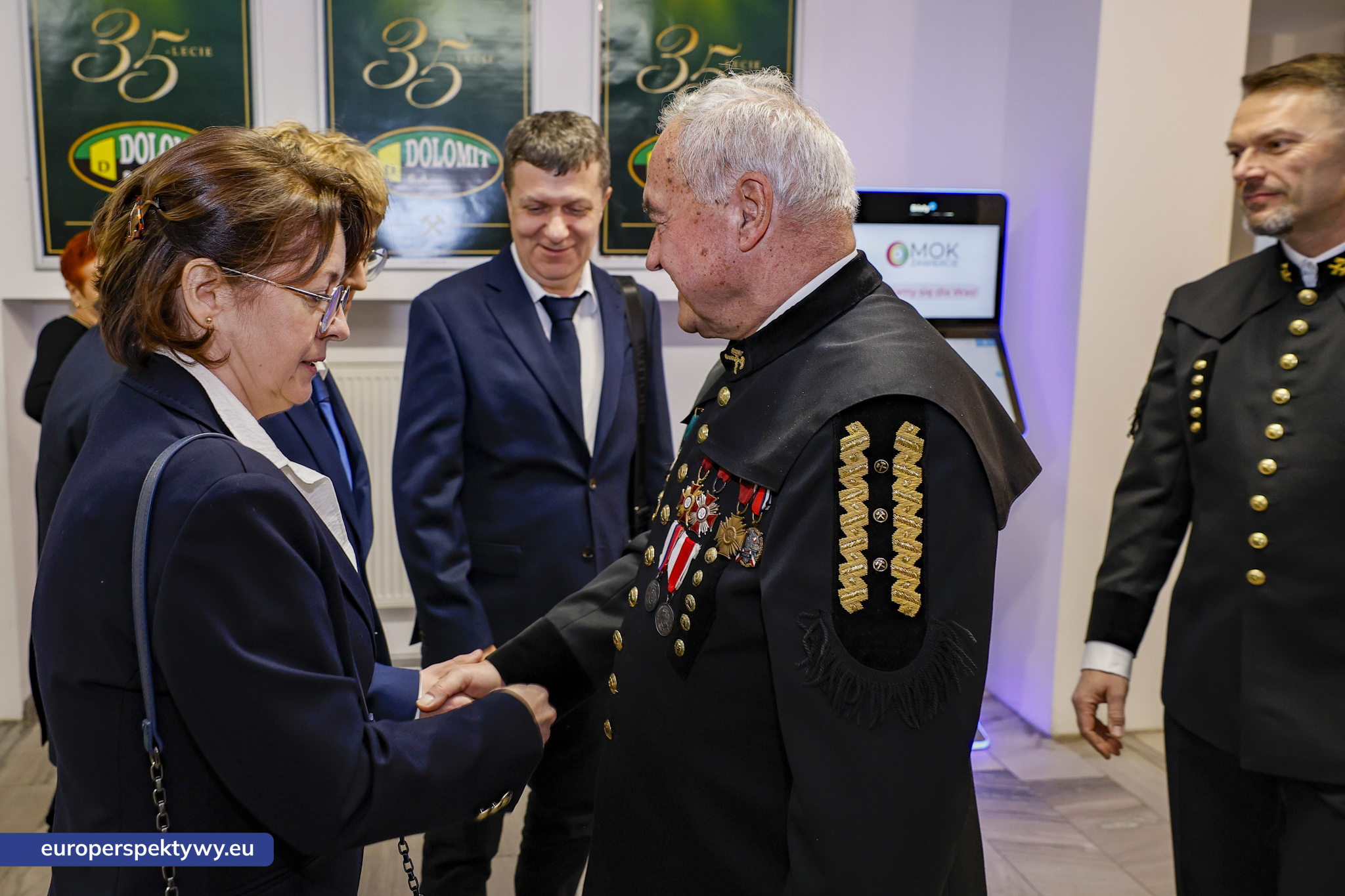 Dolomit Kopalnia Chruszczobród Jubileusz 35 lecia-14 Europerspektywy Dolomit S.A. świętował 35-lecie działalności. Od pracowniczej inicjatywy do nowoczesnej kopalni w Chruszczobrodzie