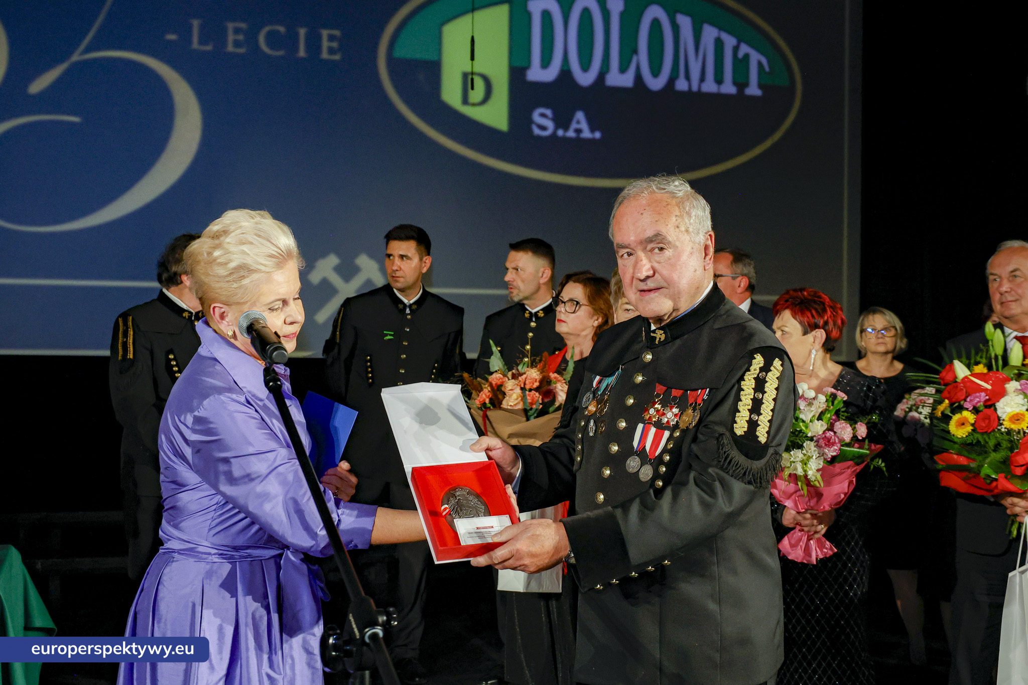 Dolomit Kopalnia Chruszczobród Jubileusz 35 lecia-152 Europerspektywy Dolomit S.A. świętował 35-lecie działalności. Od pracowniczej inicjatywy do nowoczesnej kopalni w Chruszczobrodzie