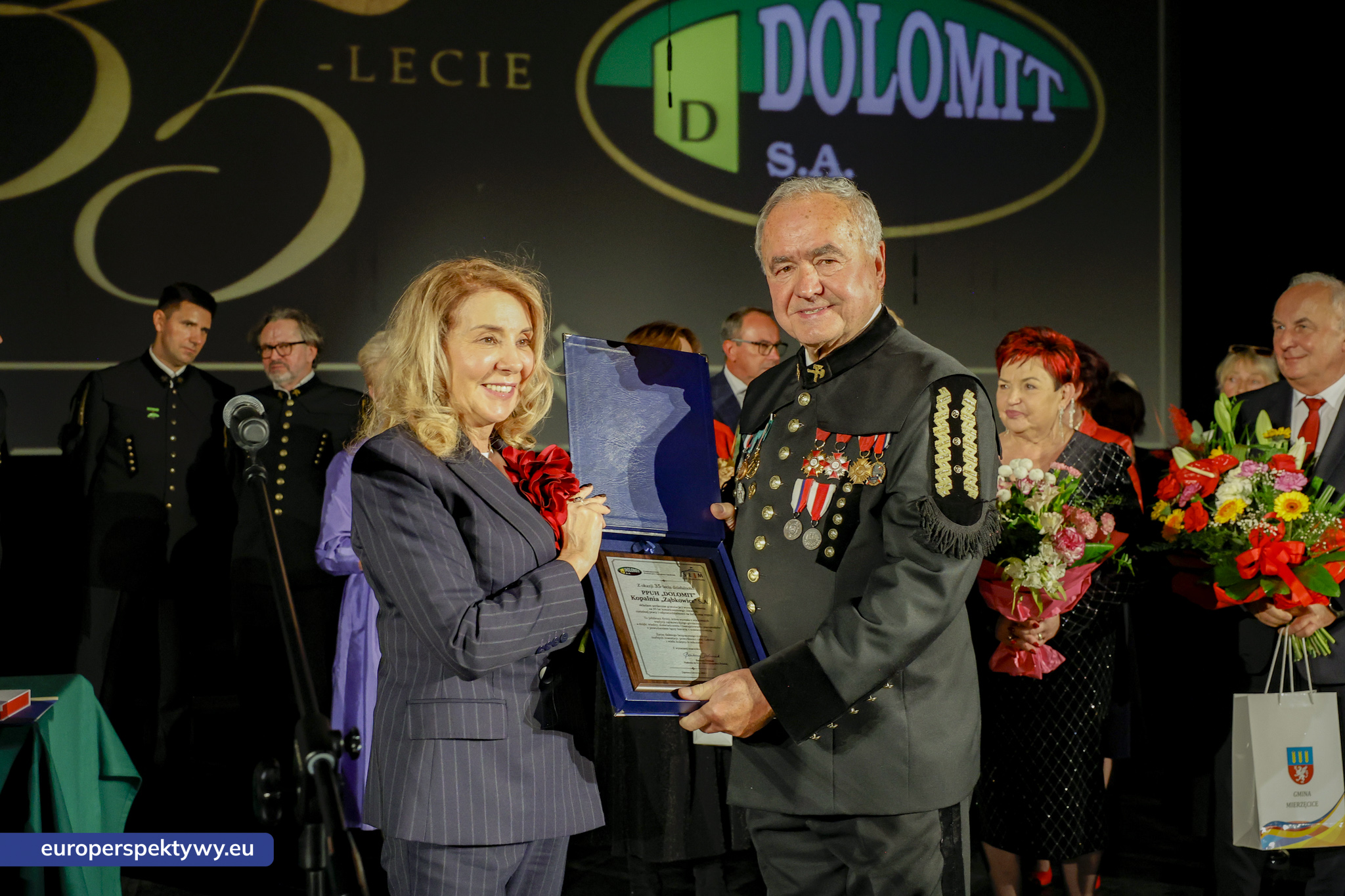 Dolomit Kopalnia Chruszczobród Jubileusz 35 lecia-165 Europerspektywy Dolomit S.A. świętował 35-lecie działalności. Od pracowniczej inicjatywy do nowoczesnej kopalni w Chruszczobrodzie