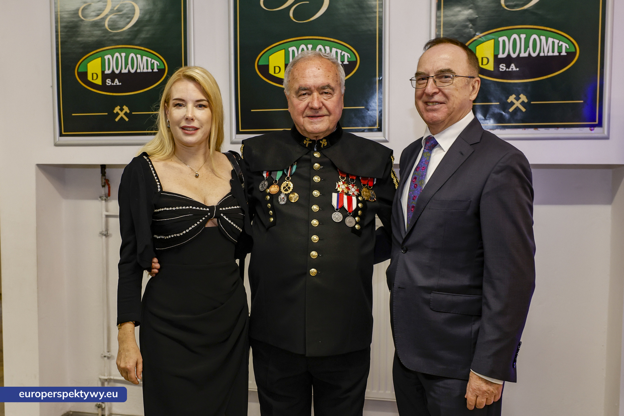 Dolomit Kopalnia Chruszczobród Jubileusz 35 lecia-30 Europerspektywy Dolomit S.A. świętował 35-lecie działalności. Od pracowniczej inicjatywy do nowoczesnej kopalni w Chruszczobrodzie