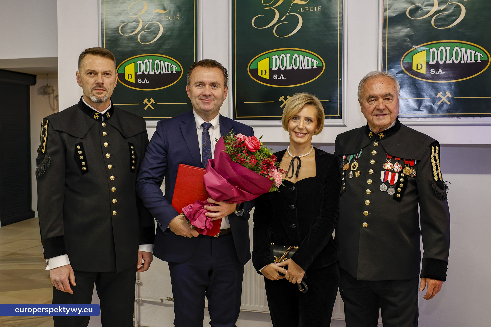Dolomit Kopalnia Chruszczobród Jubileusz 35 lecia-38 Europerspektywy Dolomit S.A. świętował 35-lecie działalności. Od pracowniczej inicjatywy do nowoczesnej kopalni w Chruszczobrodzie